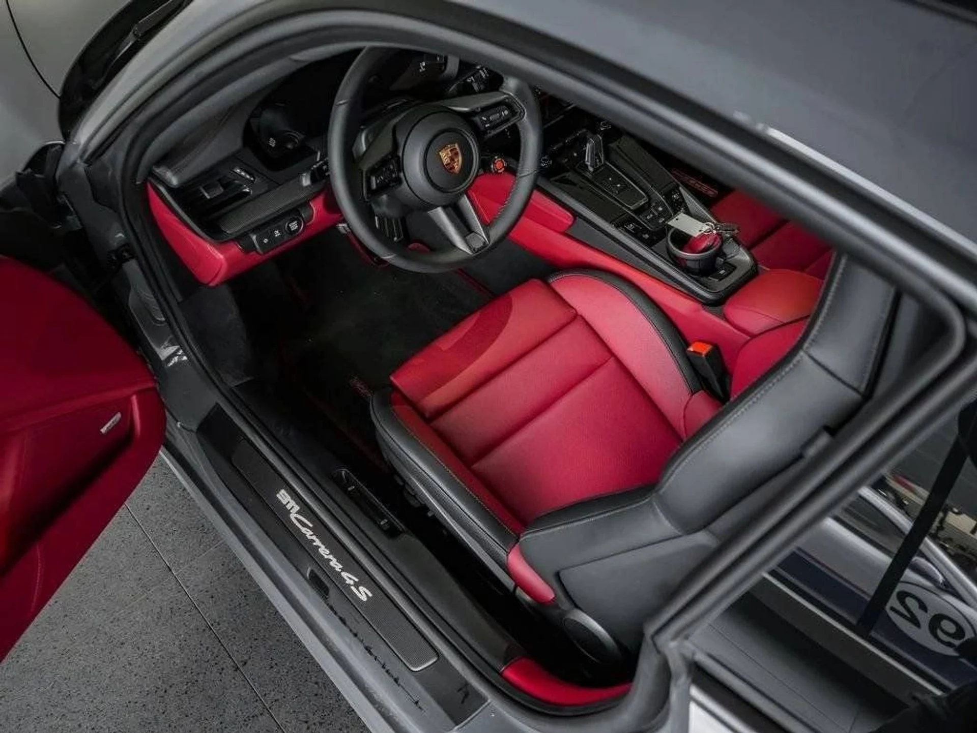 mph003_2392314084_d61adedbe867412c7bb48f4acf395158_8d4bd8c90b