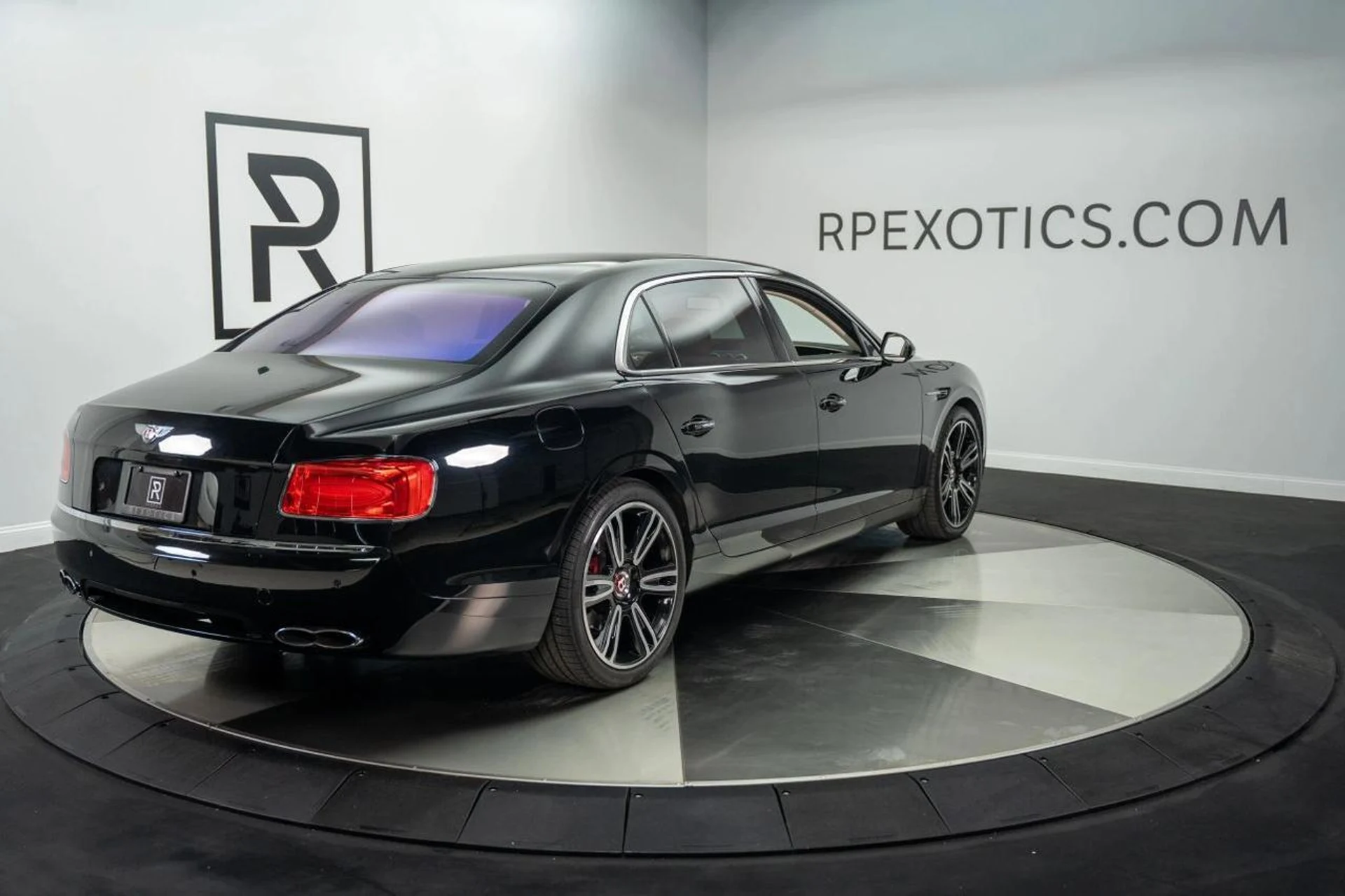 mph003_2392900637_3050c510db9ce4475dc8f06d611e811b_9fb9a3a54e