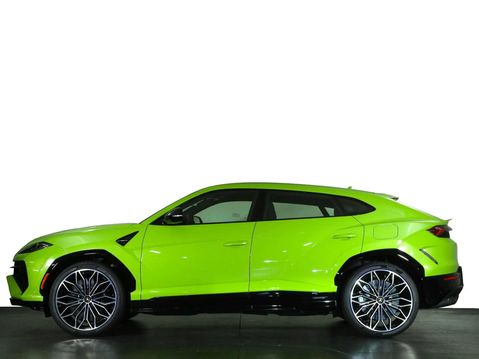mph003_23959902_New_2025_Lamborghini_Urus_SE_1756395127_e39729f7b0