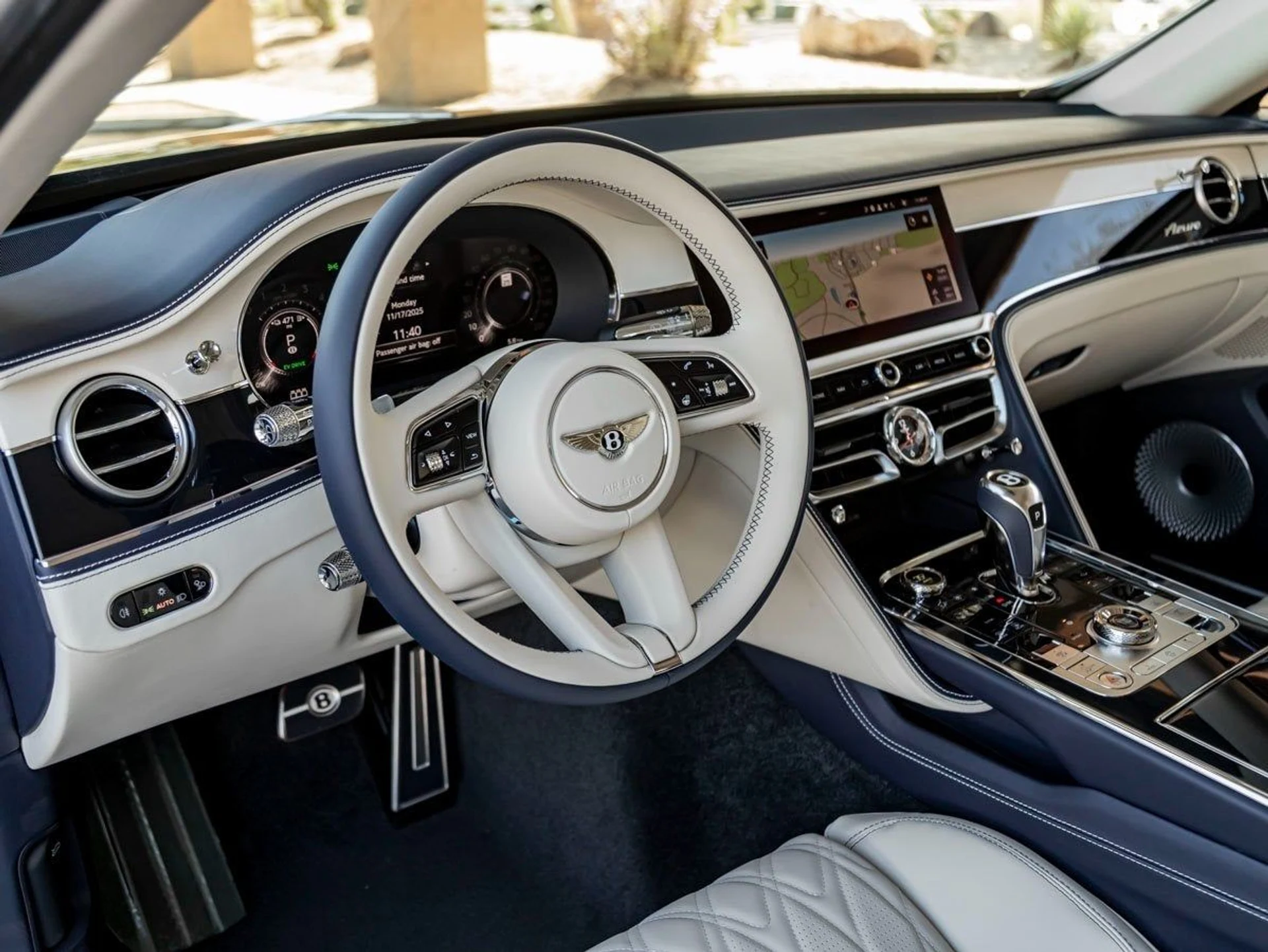 mph003_2398792951_4_5745100705