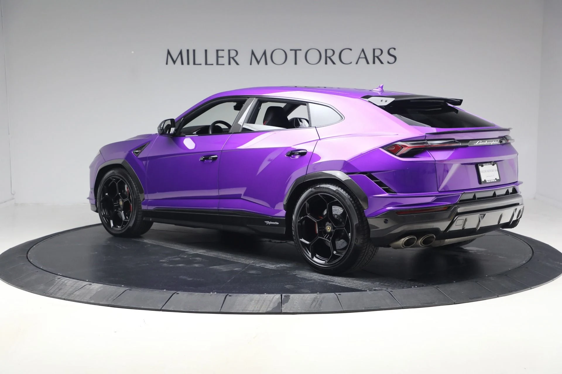 mph003_2399058338_Used_2024_Lamborghini_Urus_Performante_1770476069_e6d3a8ae7a
