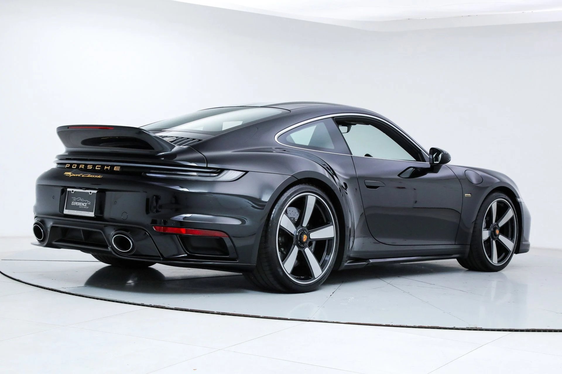 mph003_2403609666_d234406052ac40b9619f4bd612d85aba_fa54c060cf