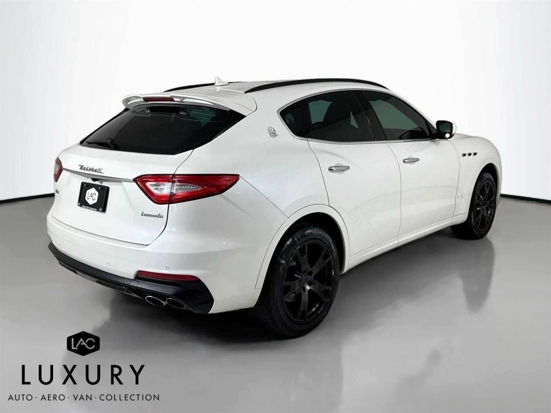 mph003_2409337923_f7a09202992a742bf7a87ef3e6ddb5d0_1422c872c8