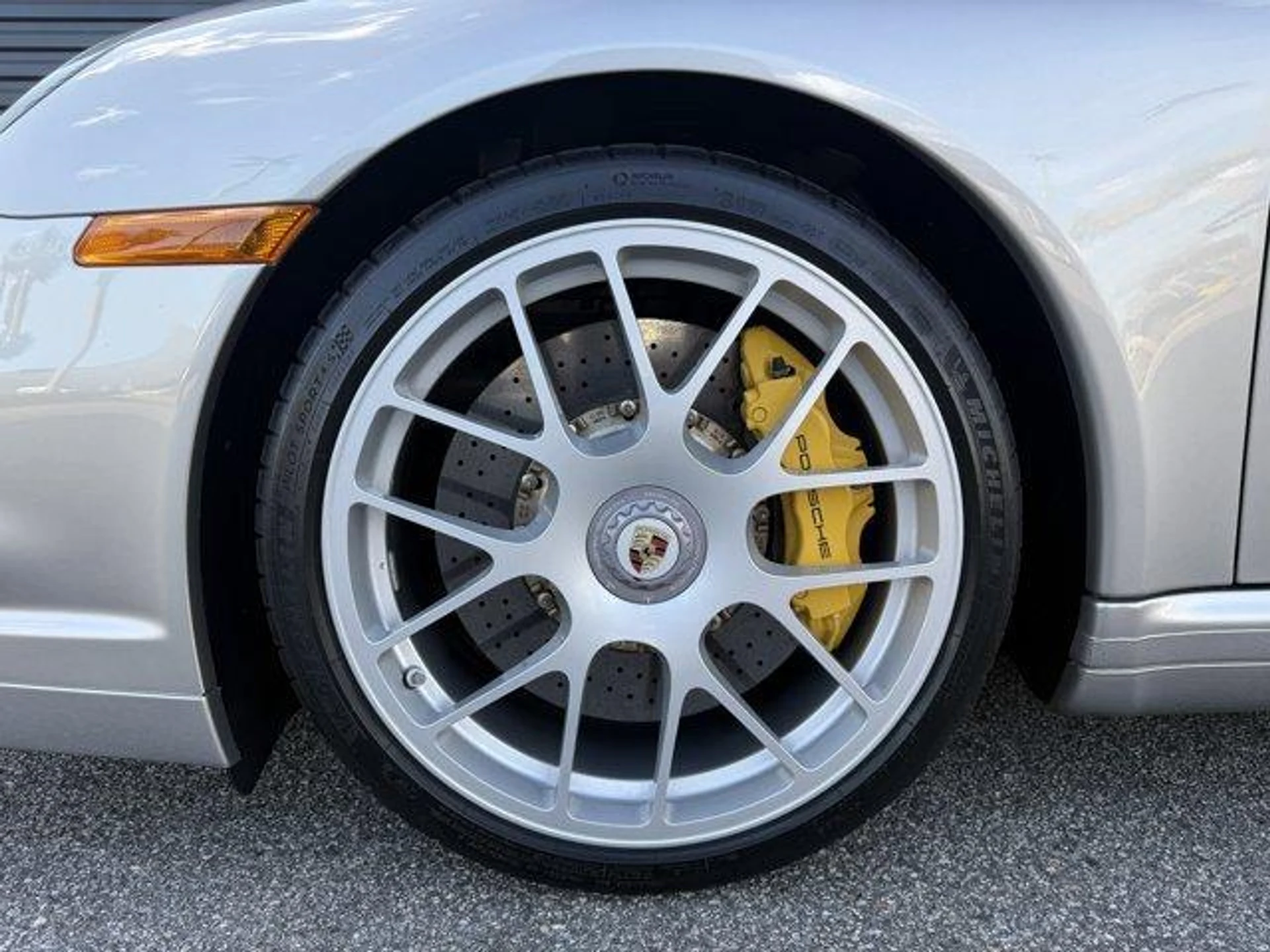 mph003_2415994705_YS_Aha_Vq_TXV_Zih_TUT_Vs2_X0y_I7i_As_f701872535