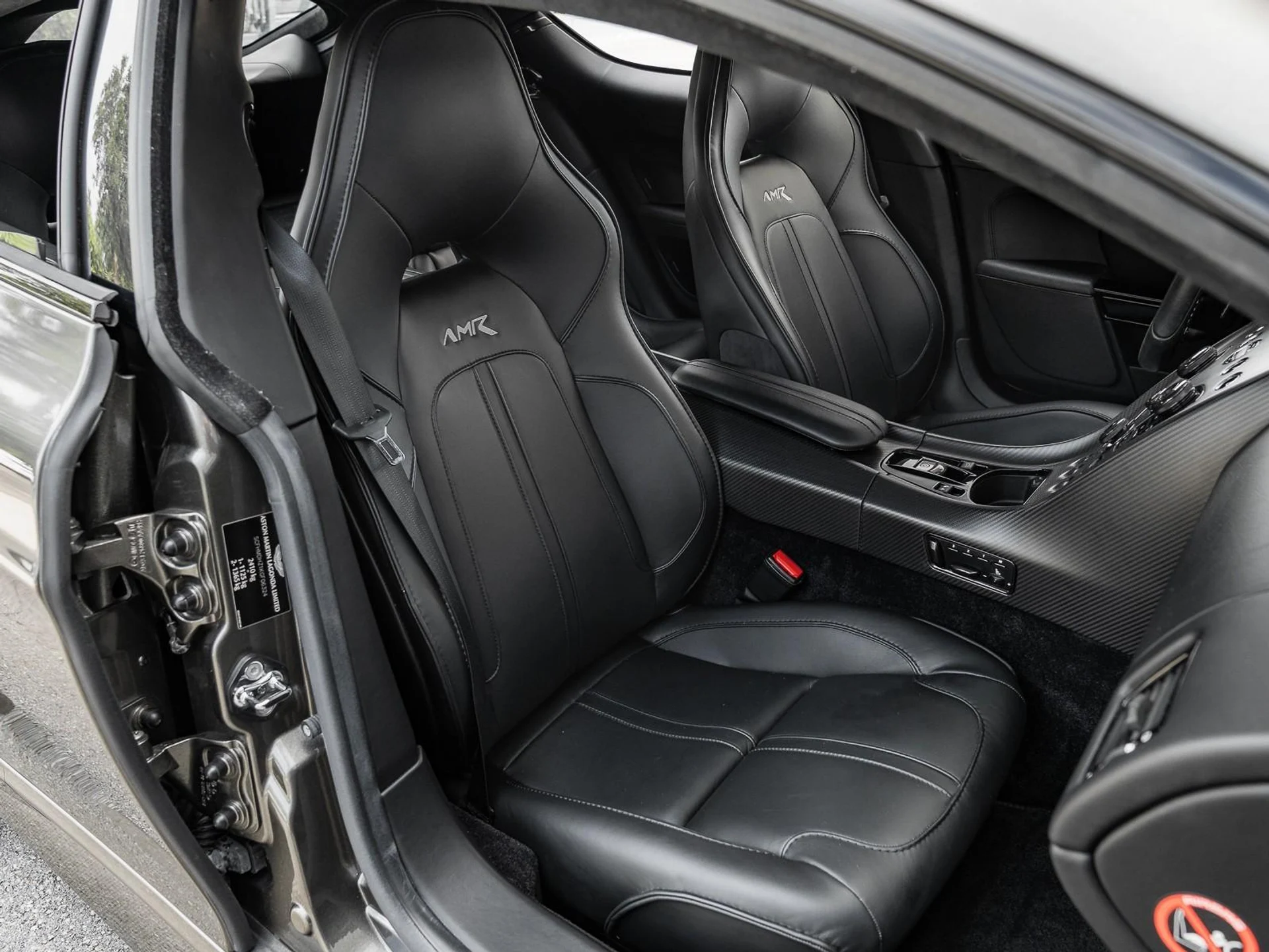 mph003_2432504991_Used_2019_Aston_Martin_Rapide_AMR_1759500133_9bf0541cc9