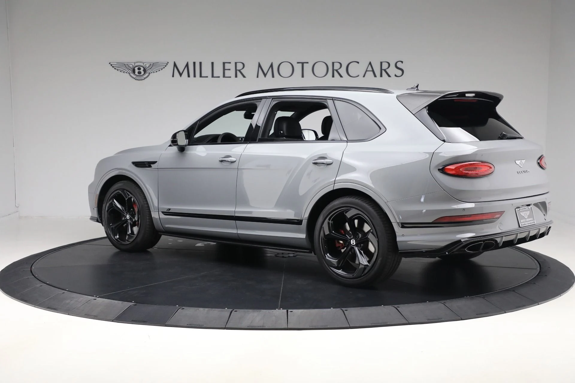 mph003_2447140892_Used_2022_Bentley_Bentayga_S_V8_ae348563da