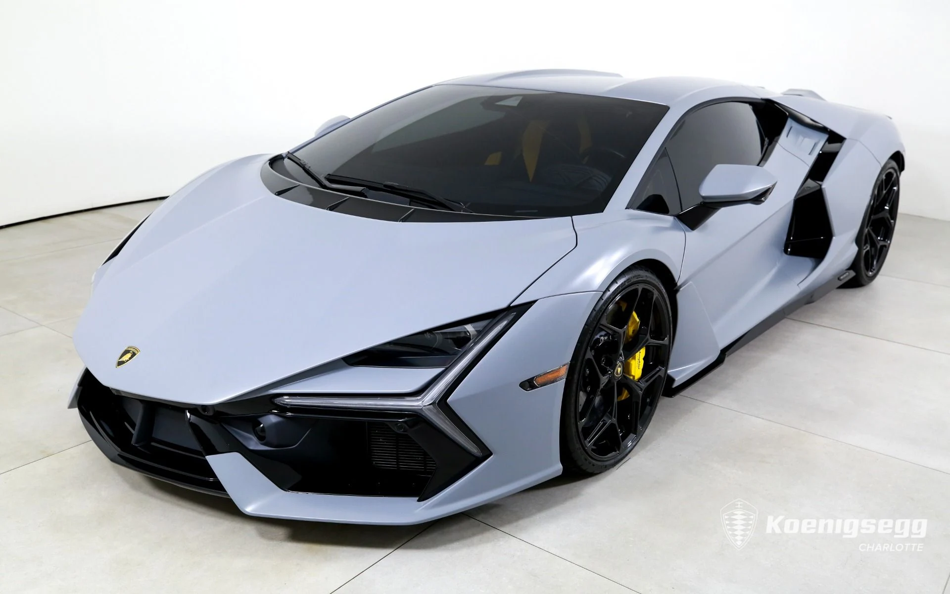 mph003_2449800756_Used_2024_Lamborghini_Revuelto_1756310161_49f2783ebc