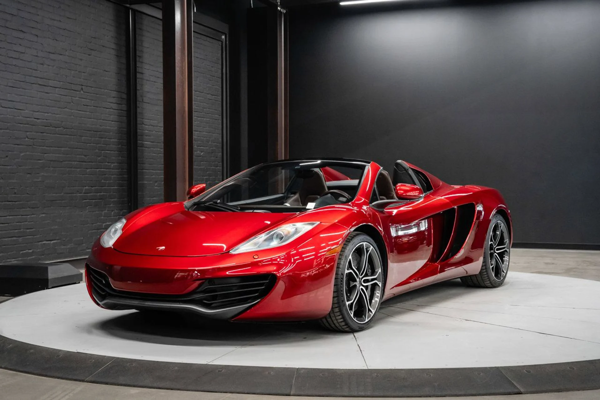 mph003_2456608640_mclaren_mp4_12c_2014_bbda53e36c
