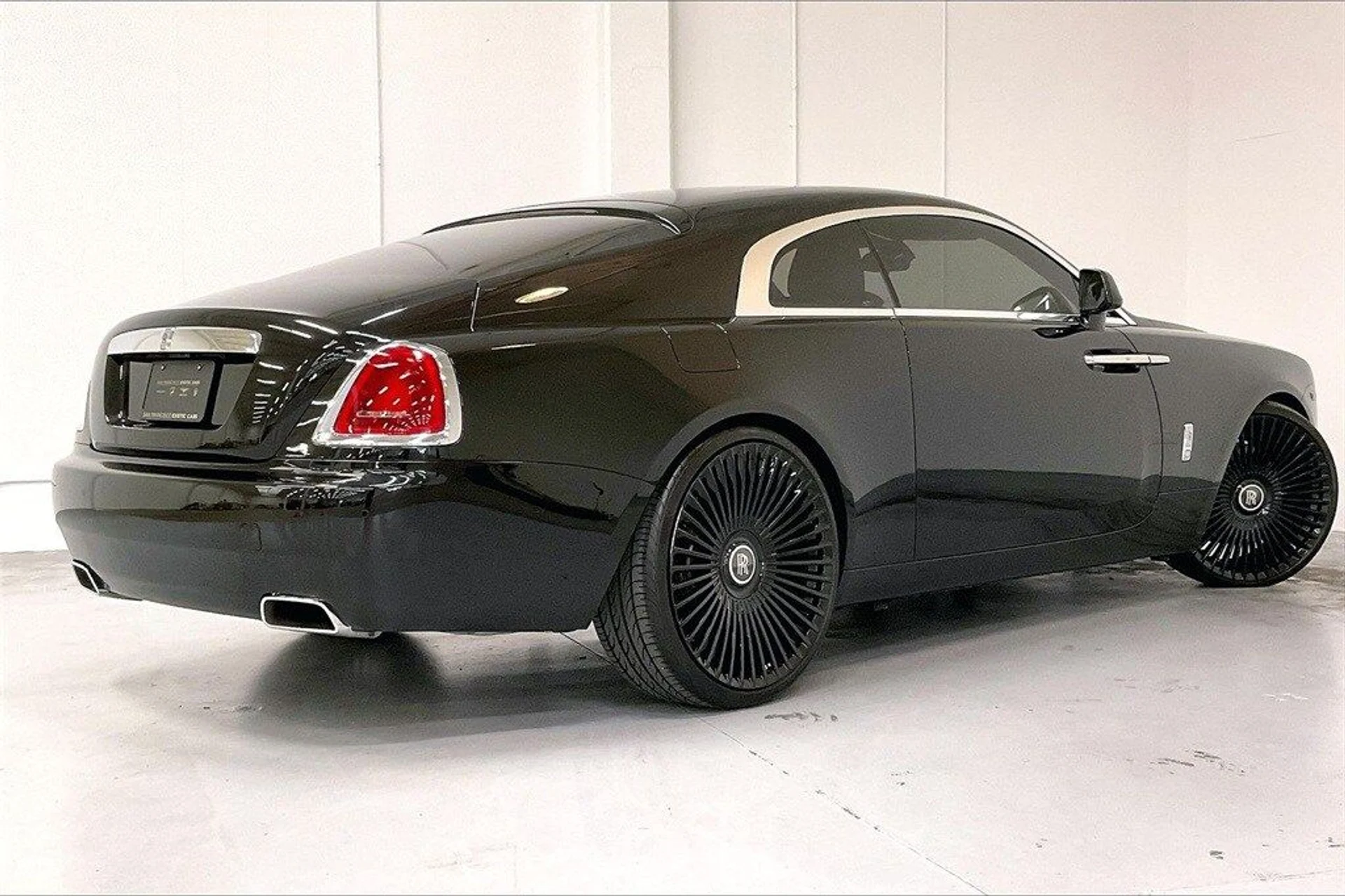 mph003_2459050175_9115ec0fbc51430daf6c5ba1fc57255cx_dbb8e88891