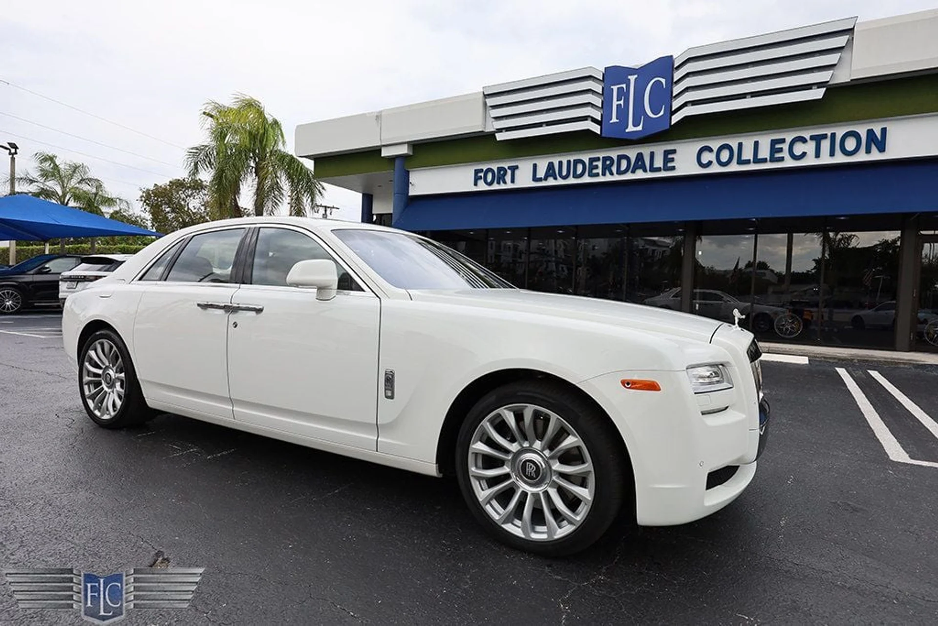 mph003_246113635_used_2014_rolls_royce_ghost_4drsedan_6305_22786117_4_1024_a02c6c828b