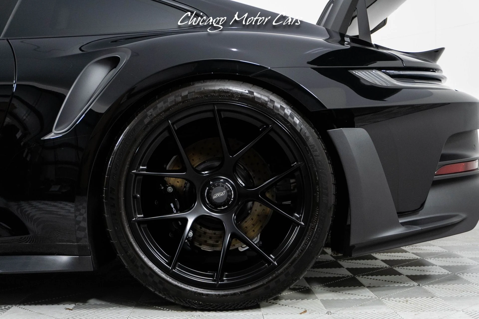 mph003_2467532798_13199_p4_l_78c673f953