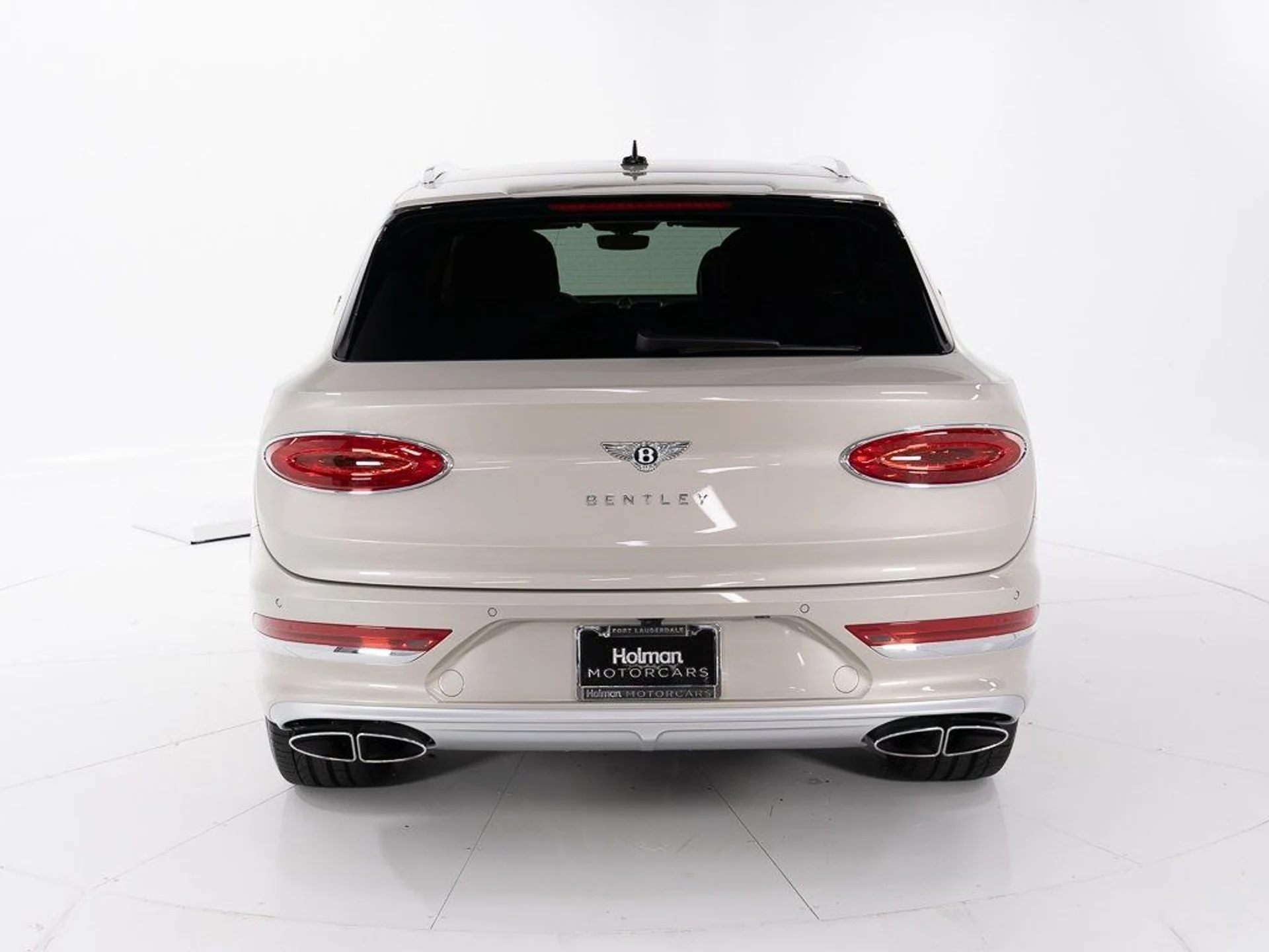 mph003_2468156155_86a4afdf6192b225bef7b80fa0e1e2e9_41ffcc4d65