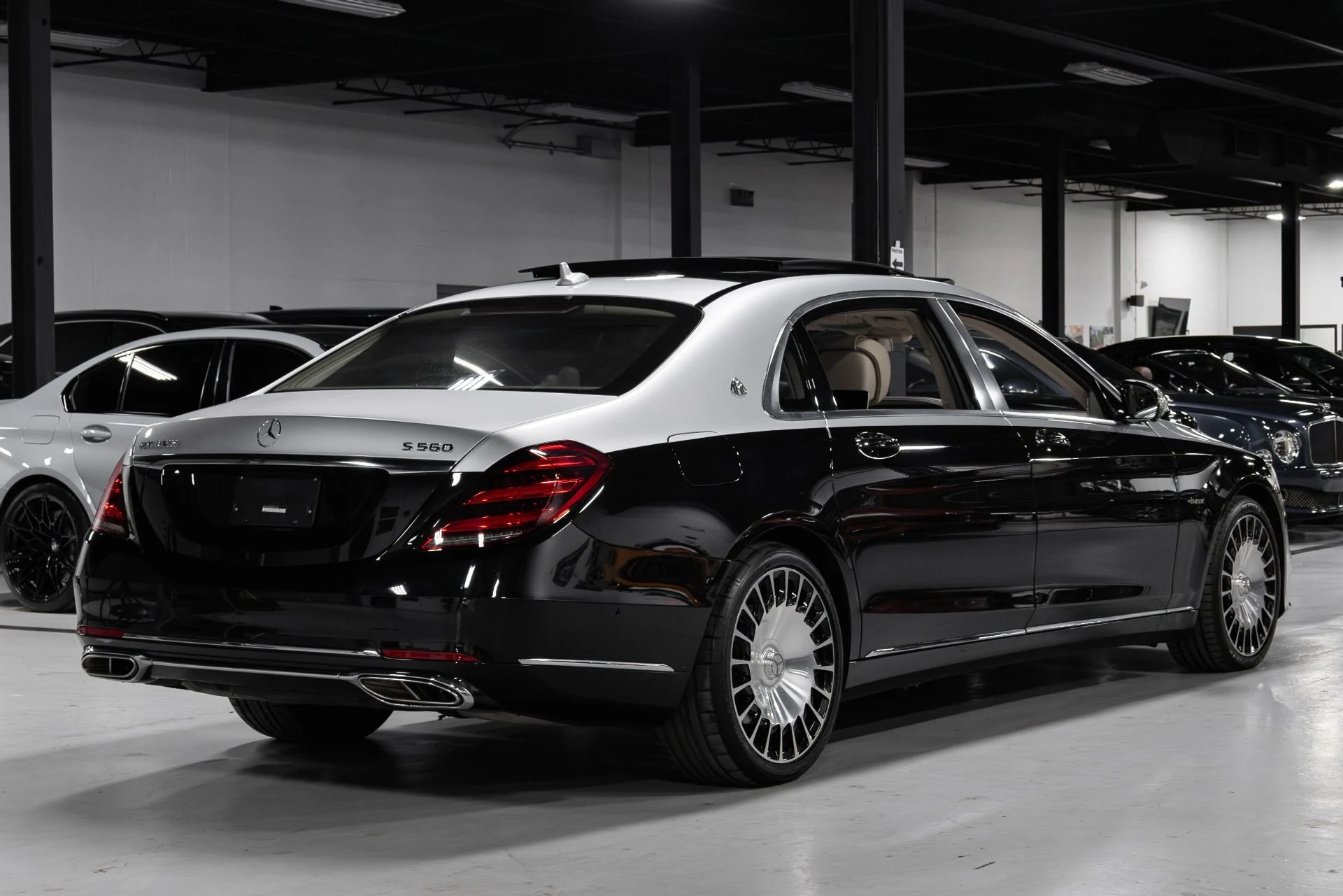 mph003_246861341_Used_2019_Mercedes_Benz_S_Class_Maybach_S_560_4_MATIC_1763757817_0ae9ccab15