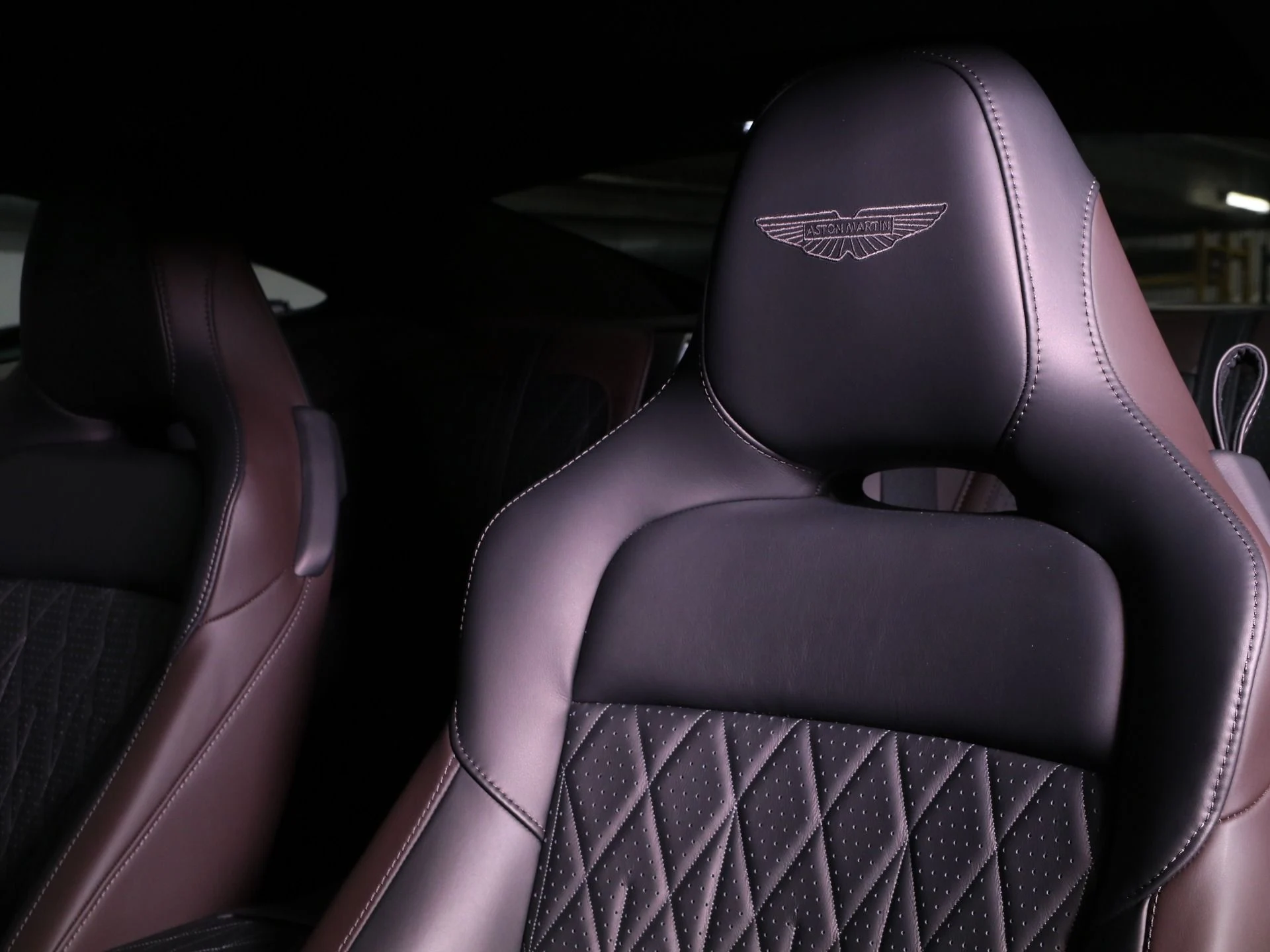 mph003_2472214847_New_2025_Aston_Martin_DB_12_1746122881_2374800c70