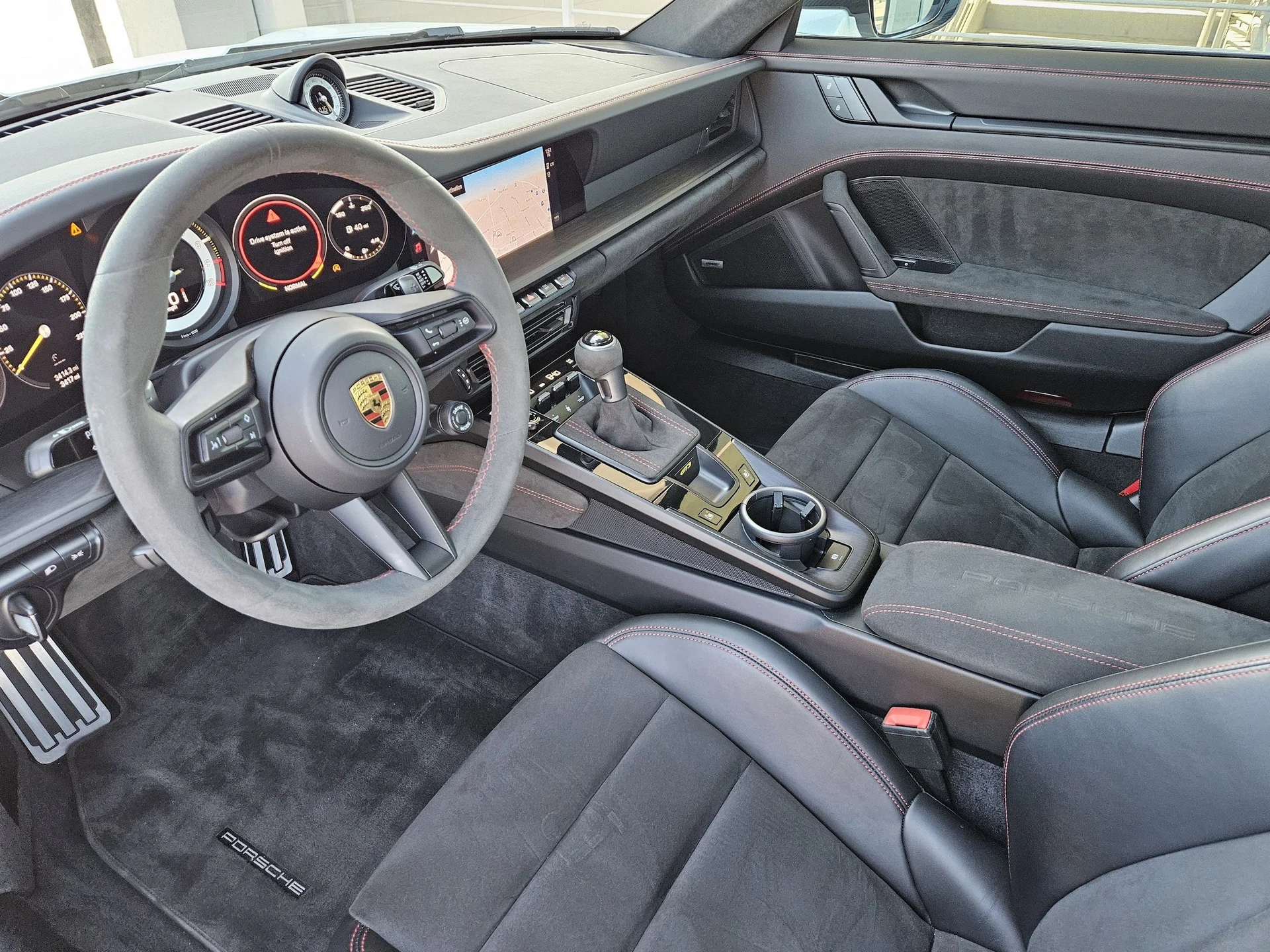 mph003_2472804149_76e05eb2f1b1f4b54e04d13168c043dax_44e776a843