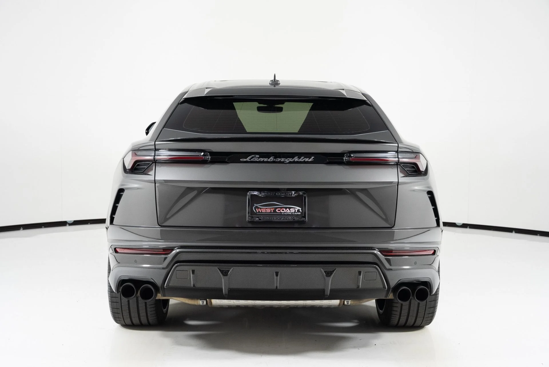 mph003_2475851102_Used_2021_Lamborghini_Urus_1780937712_319a1d1b70