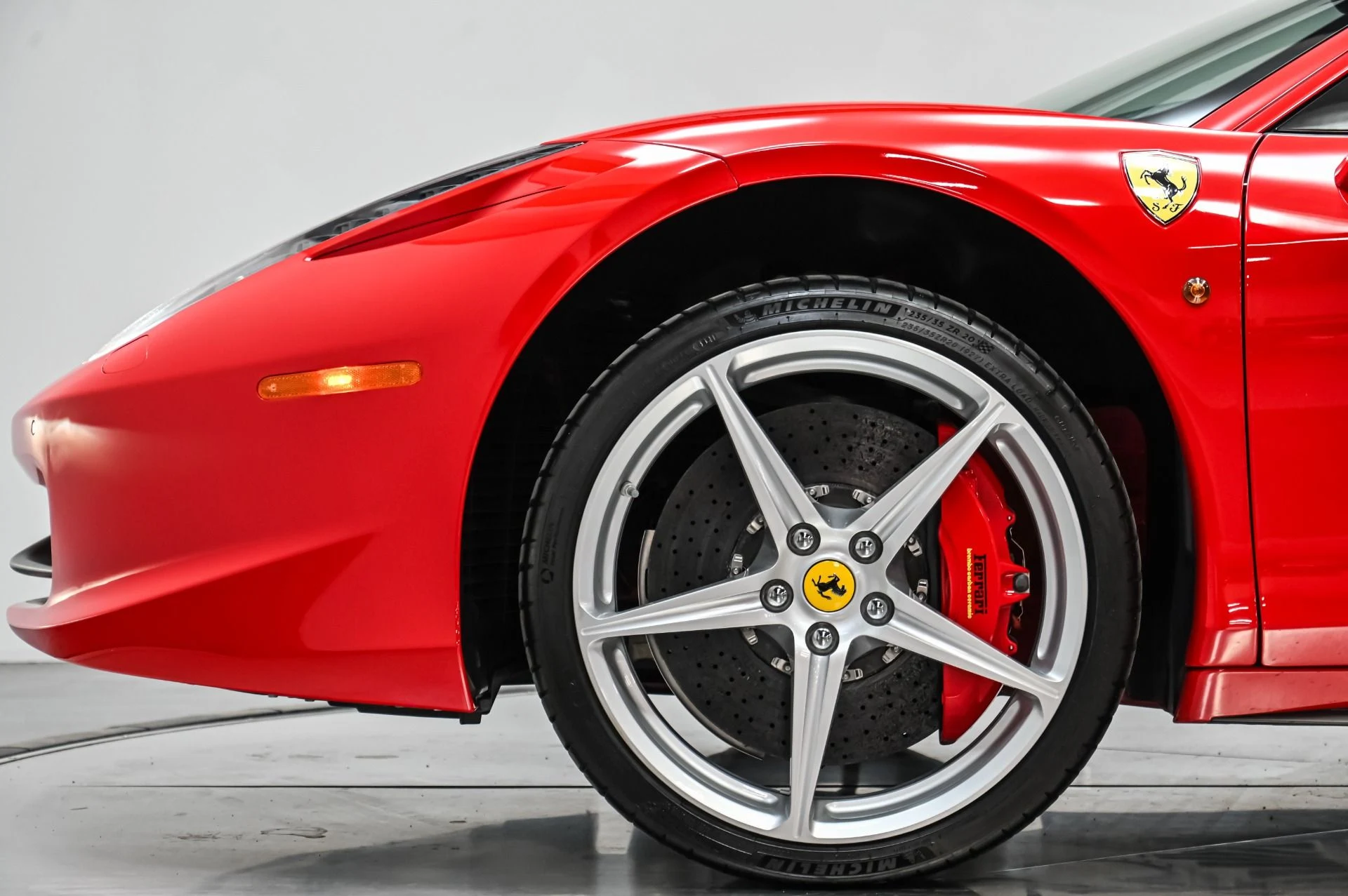 mph003_2480854914_Used_2013_Ferrari_458_Italia_1755017599_4933505292