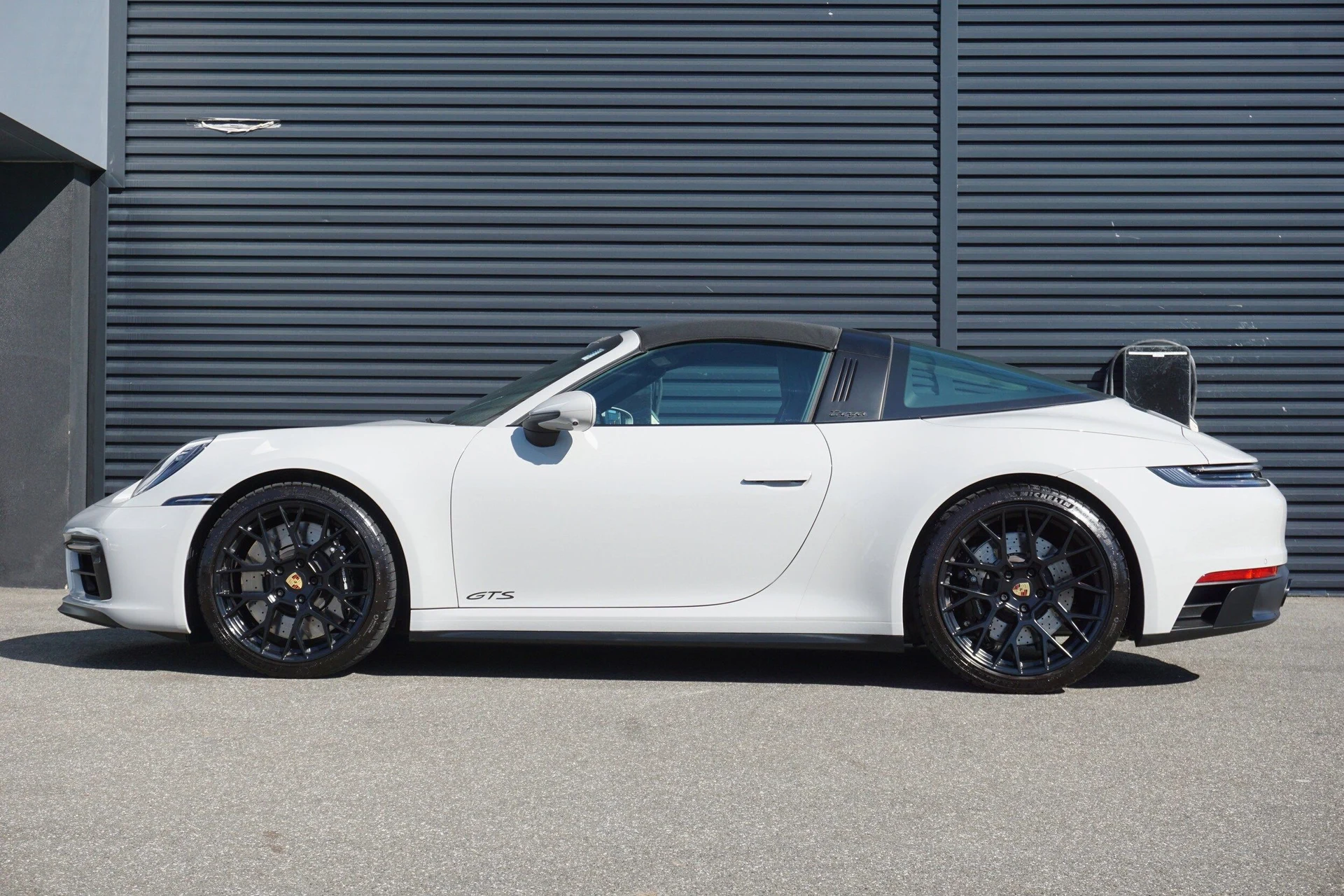 mph003_2486614547_689b702f1c7fa85e155c553790c1e3a0x_3d1513fe6a