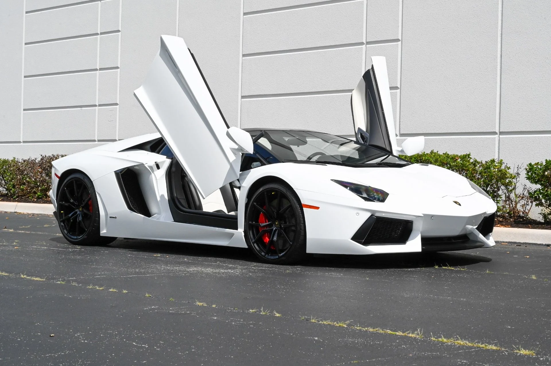 mph003_2490679553_Used_2013_Lamborghini_Aventador_LP_700_4_1743712419_f016381ce9