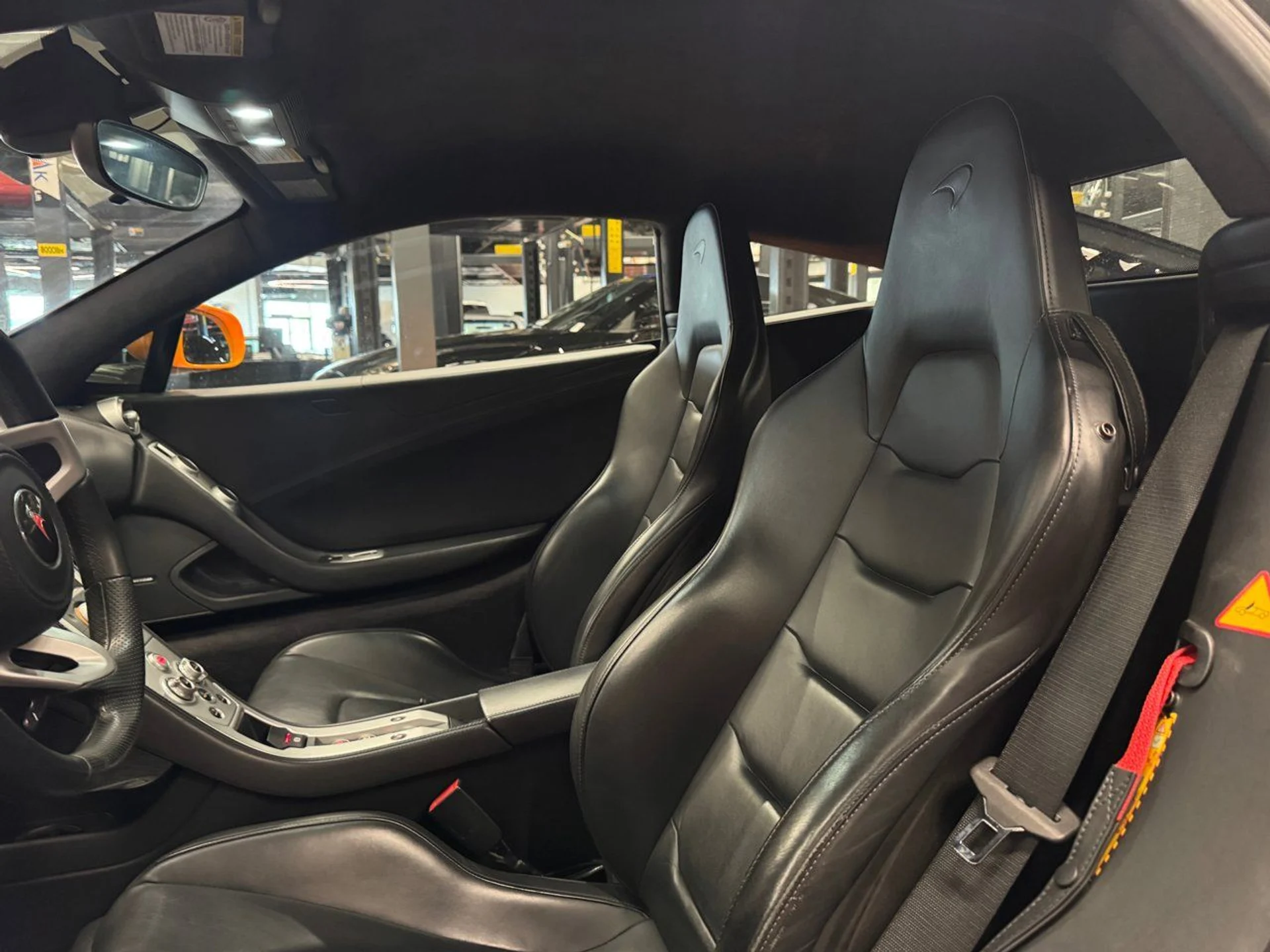 mph003_2496326611_mclaren_mp4_12c_2013_93a7dbec30