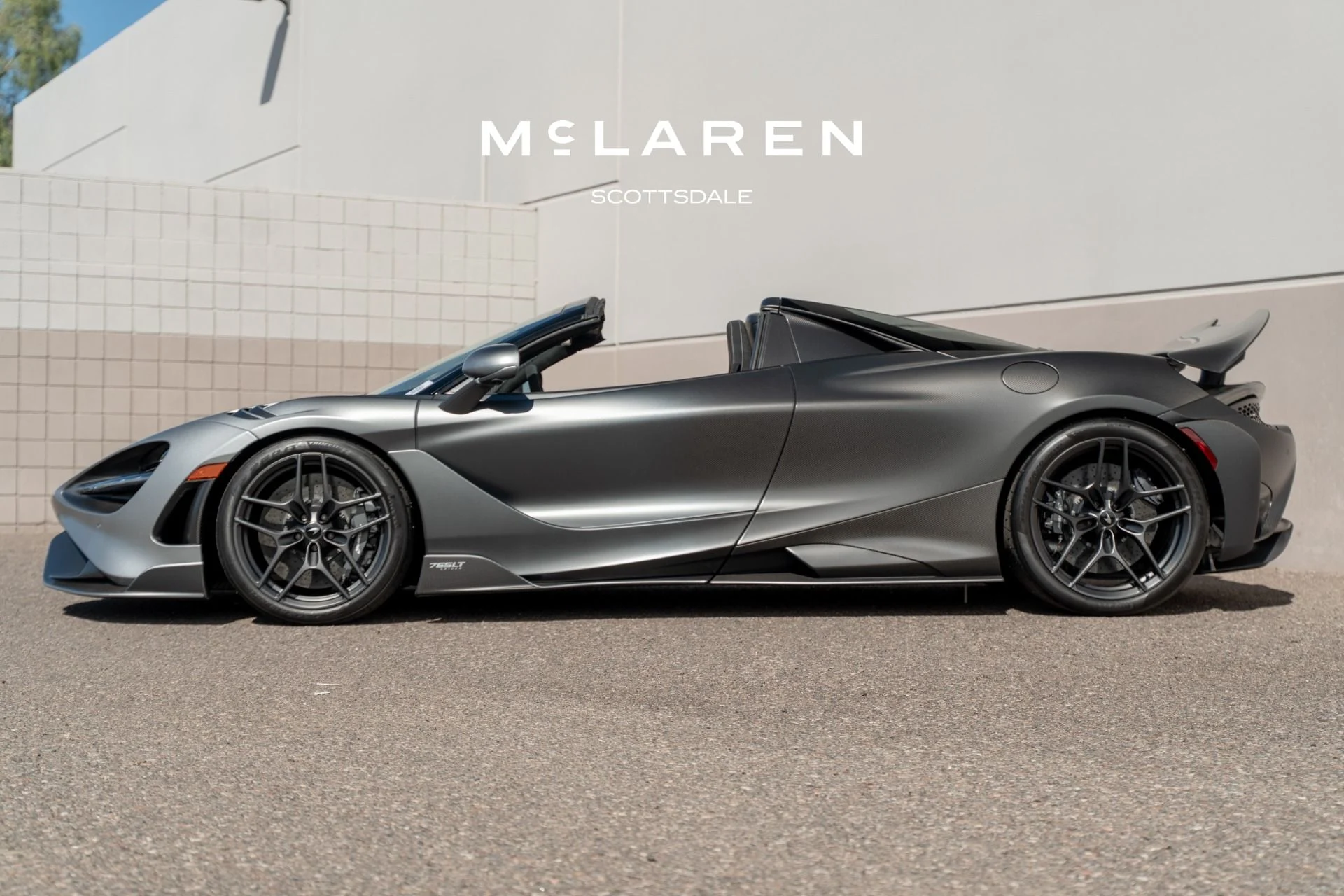 mph003_2499375849_Used_2022_MCLAREN_765_LT_1790968285_031333cb78