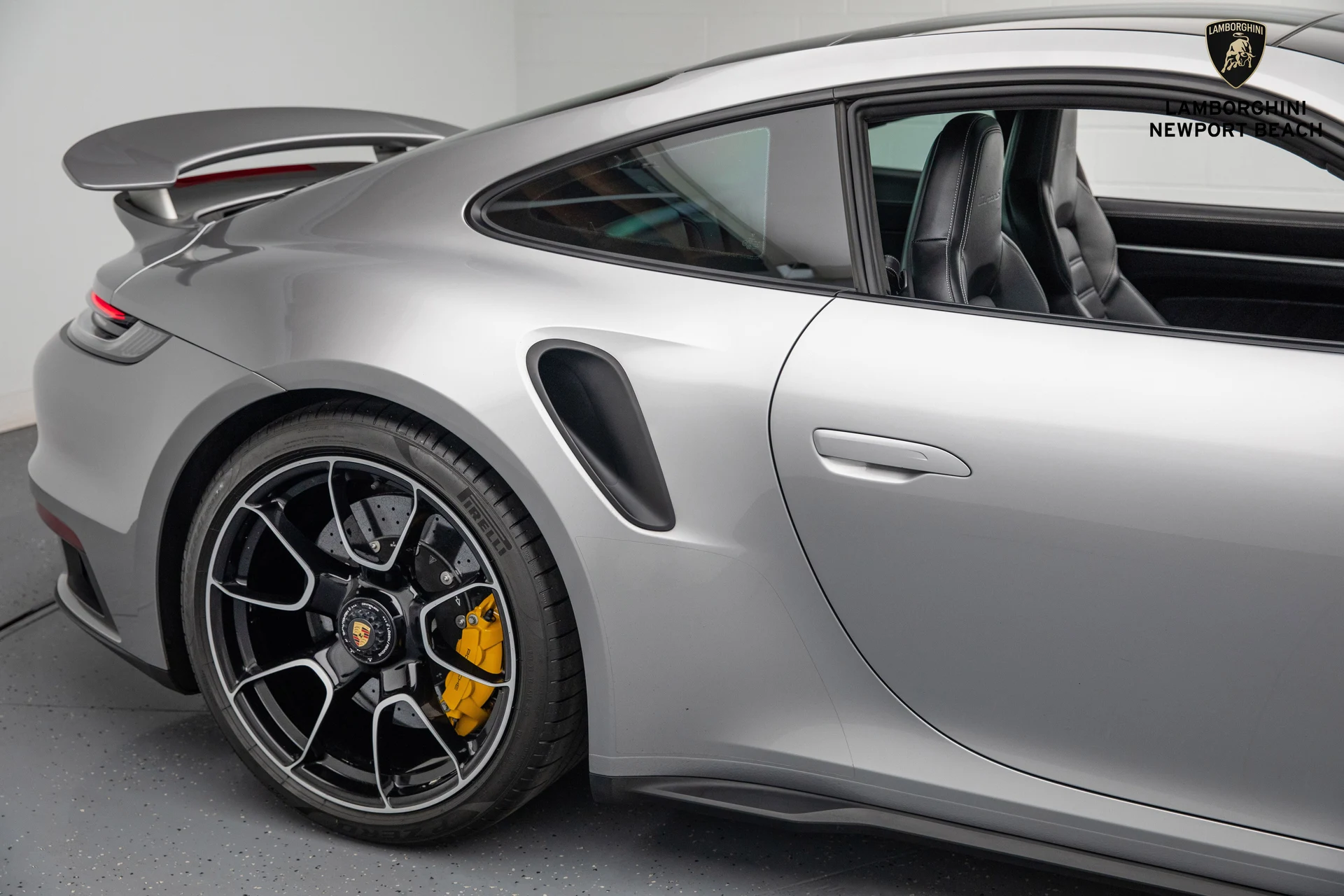 mph003_2499570019_01c79f8e81e45e113db5c812694ccbe3_e00ec5565d