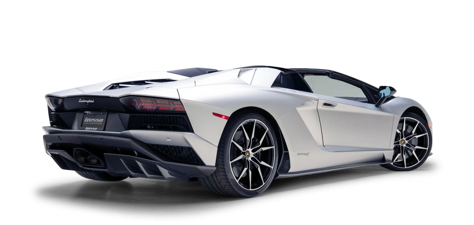 mph003_2508982780_Used_2018_Lamborghini_Aventador_Roadster_LP_740_4_S_1779296904_50db07fef5