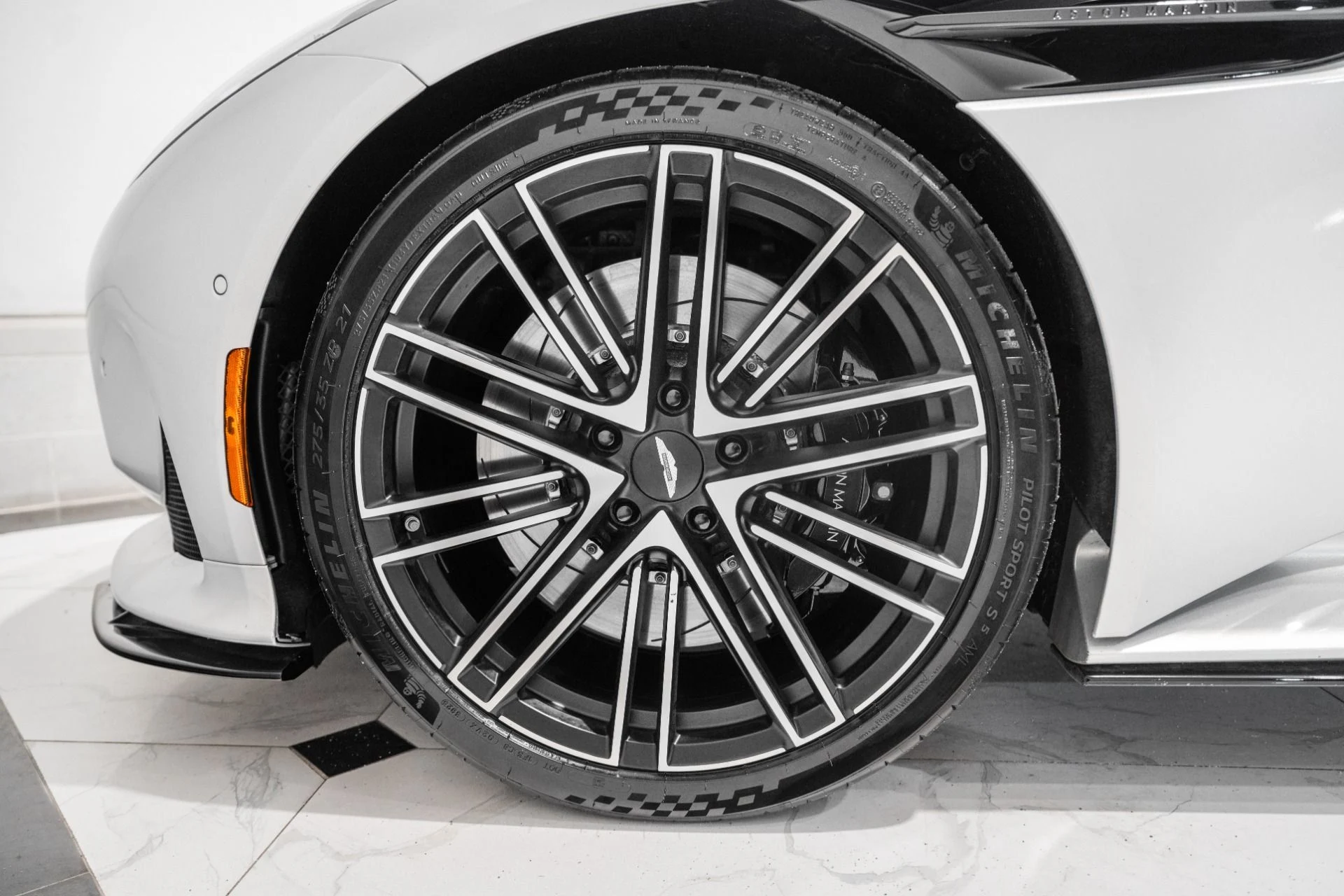 mph003_2510937490_Used_2024_Aston_Martin_DB_12_V8_1773165102_4d4b416a05