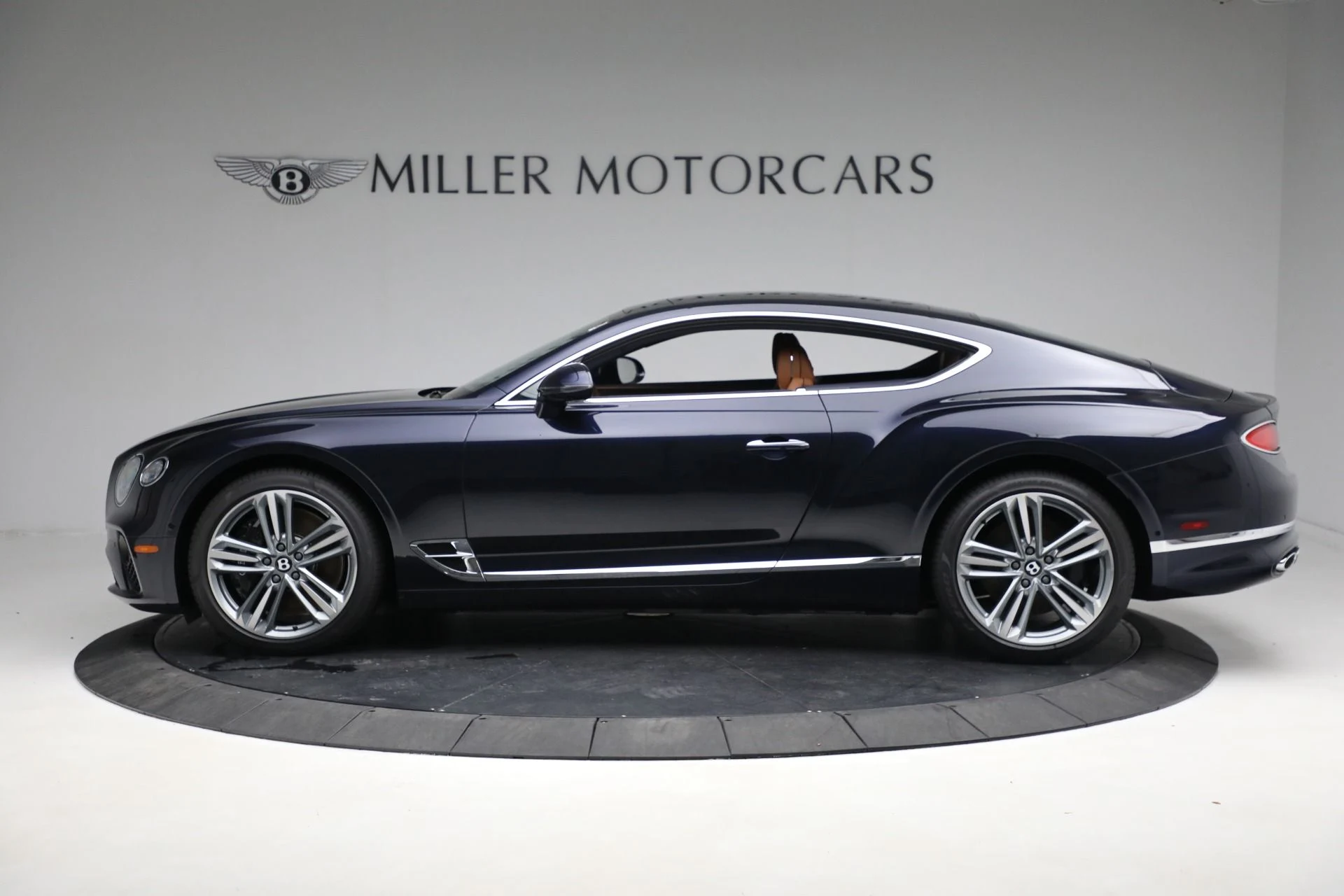 mph003_2514210764_Used_2023_Bentley_Continental_GT_V8_1678831904_6ef24d5063