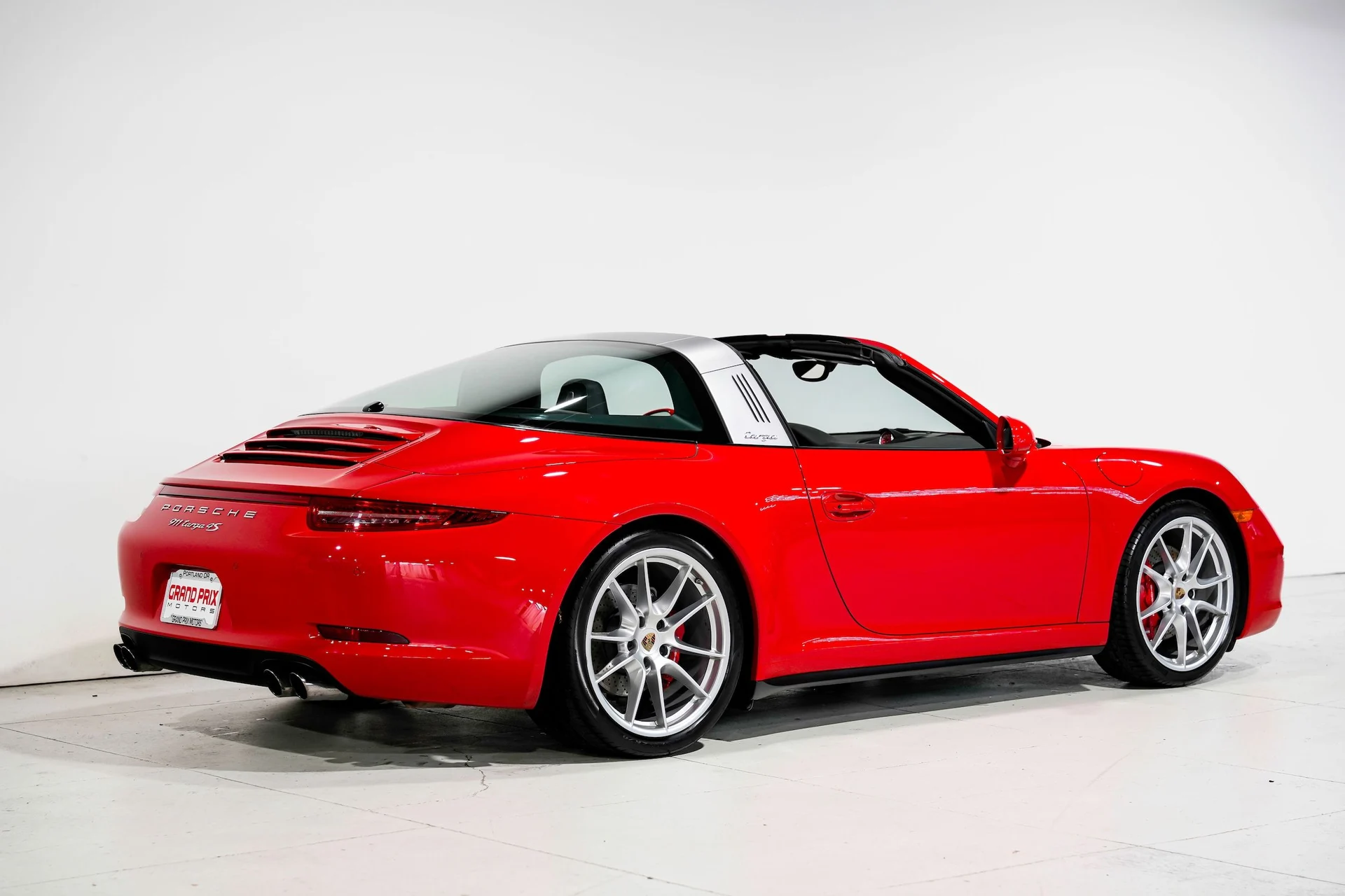 mph003_2534944181_ec2866fa8029ad9f5f4d8cc65e877734x_6c51b0adaf