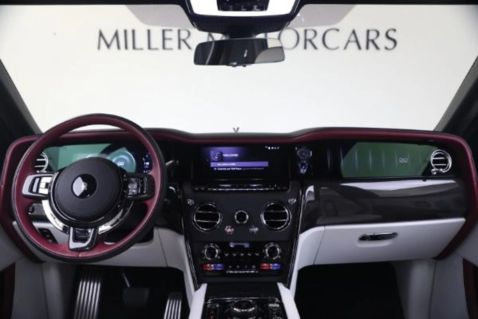 mph003_2548694607_Used_2025_Rolls_Royce_Black_Badge_Cullinan_a861764b13