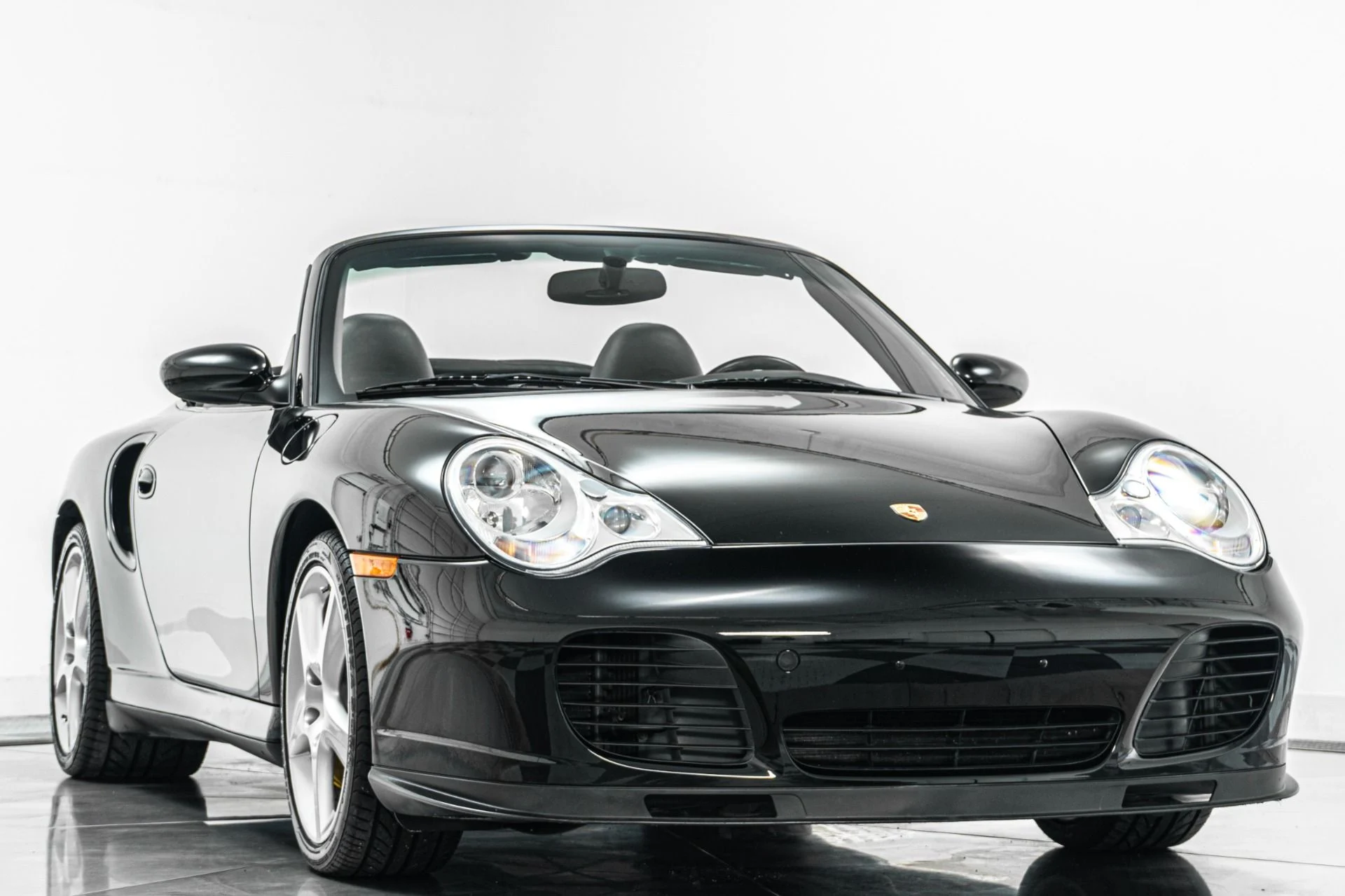 mph003_2549092776_Used_2005_Porsche_911_Turbo_S_Cabriolet_Very_Low_Miles_6_Speed_Manual_Sport_Techno_Wheels_1776271303_47074a6482