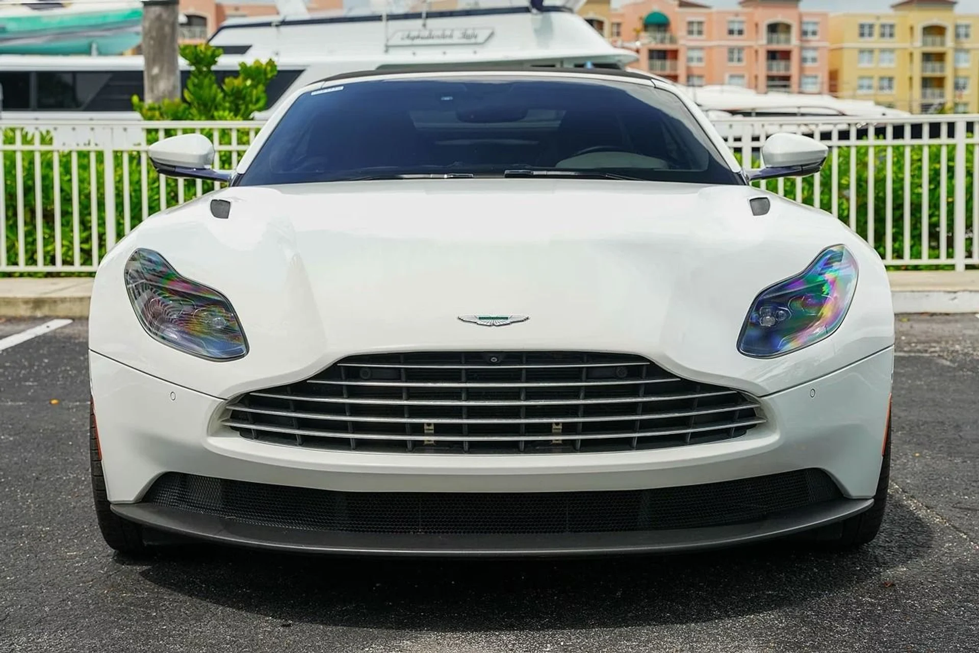 mph003_25535593_Used_2019_Aston_Martin_DB_11_Volante_1768416496_9e968e2ea5