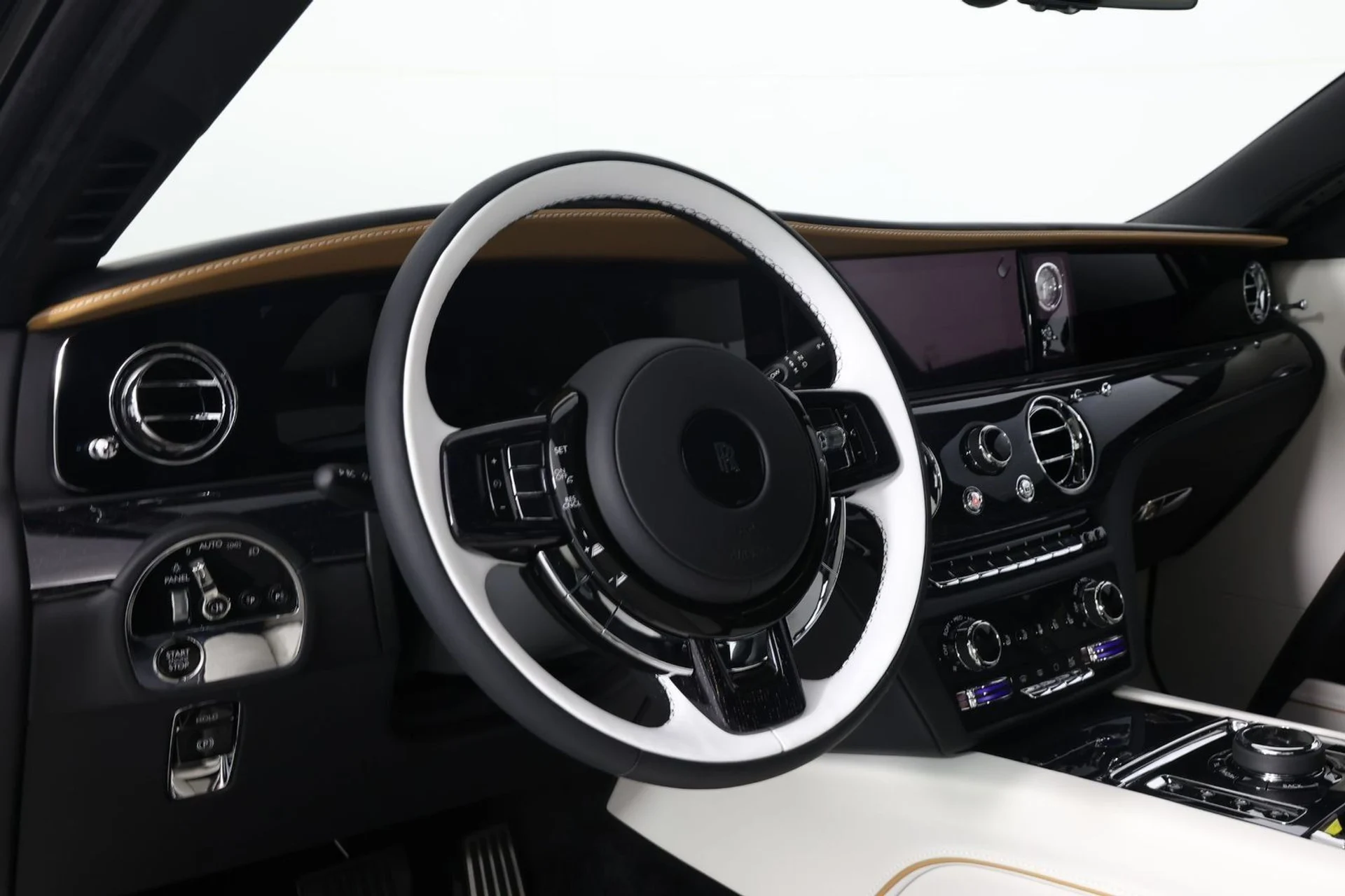 mph003_2555877109_cb7700021962ccc2b8462c53b7f9440b_7bc4b9e220