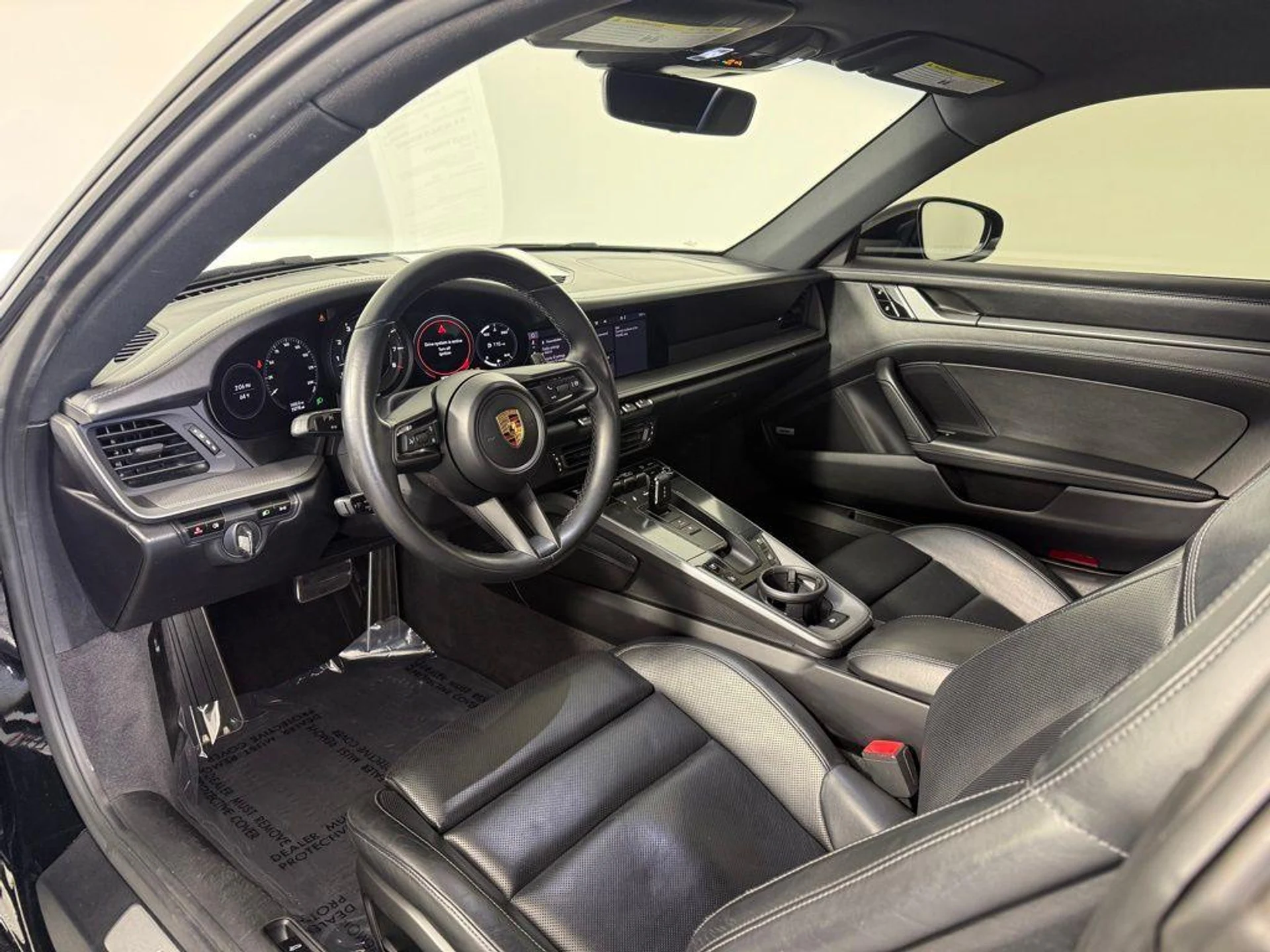 mph003_255599911_Jx_L_Hi7_BVJZ_08ce_K_cgju_Dc1_HR_Xg_3a7bf18aa5