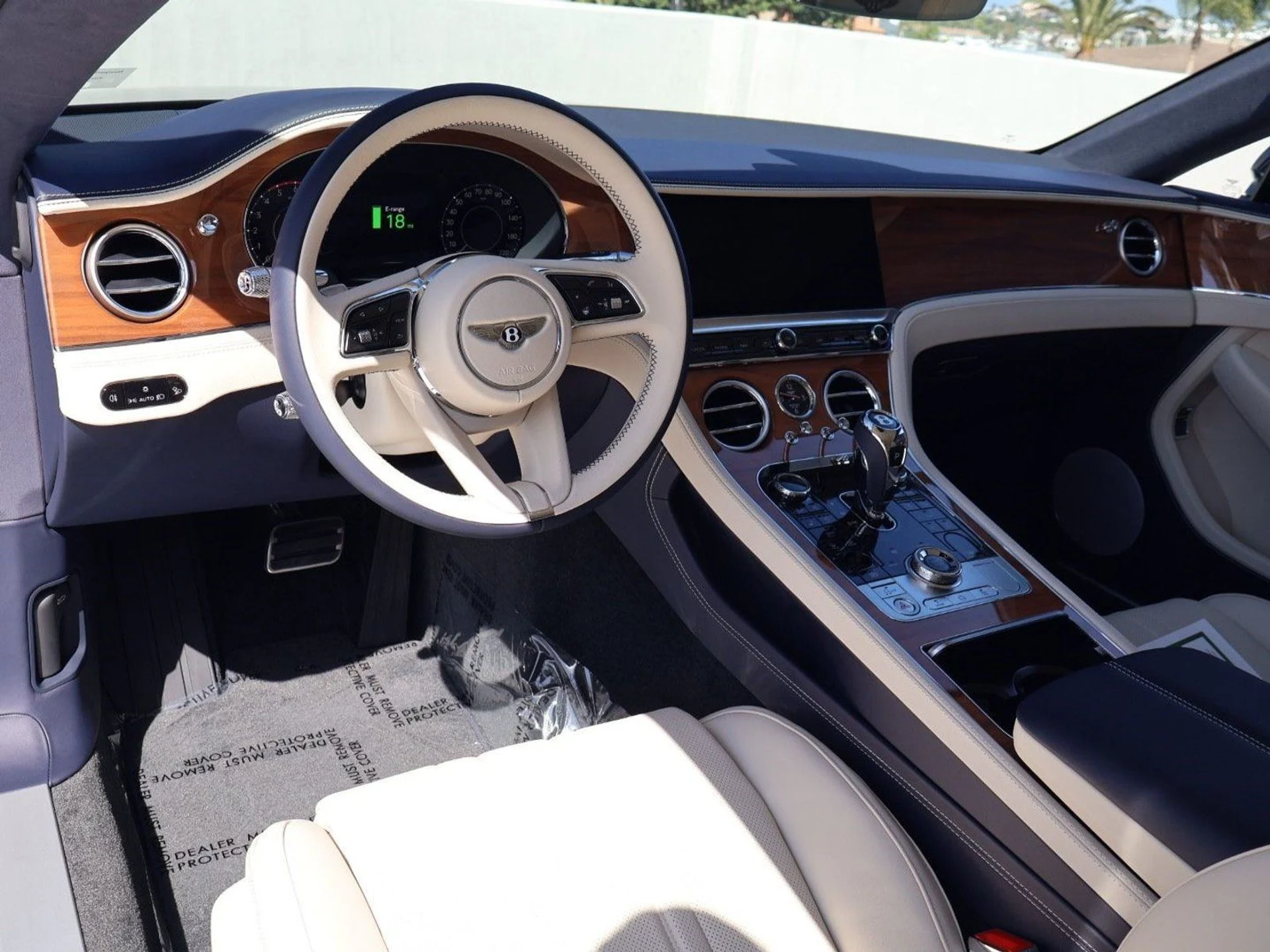mph003_2556891806_ee22943bd0c392d0a70c9e48fa26f44cx_5ee12ec618