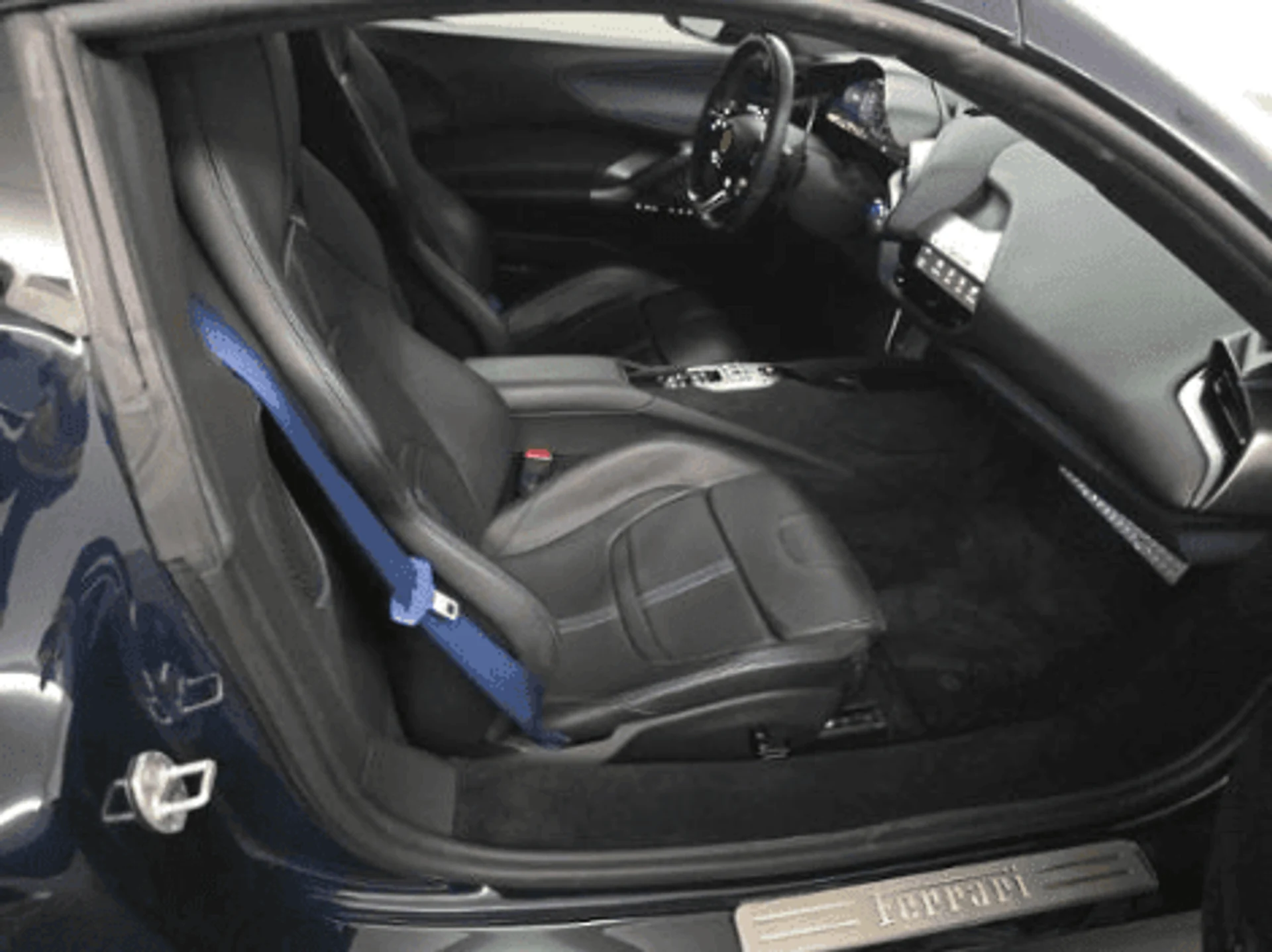 mph003_2562354703_04755746508bec169d8c79c9563e02cf_51766f7815