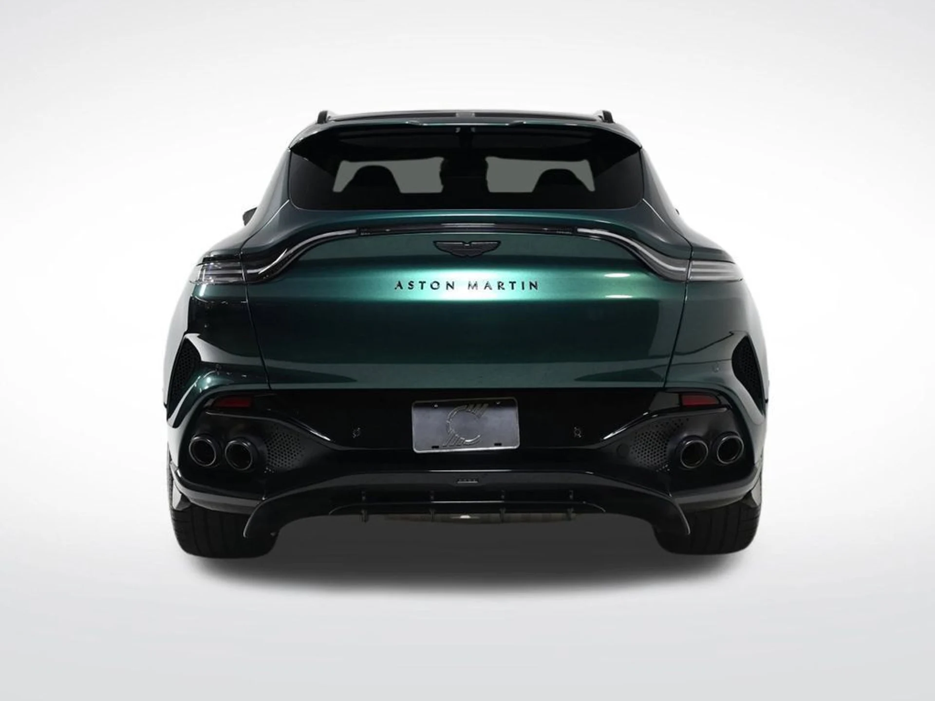 mph003_2567909162_new_2026_aston_martin_dbx_707awd_11350_23027858_4_1024_bfd79cd795