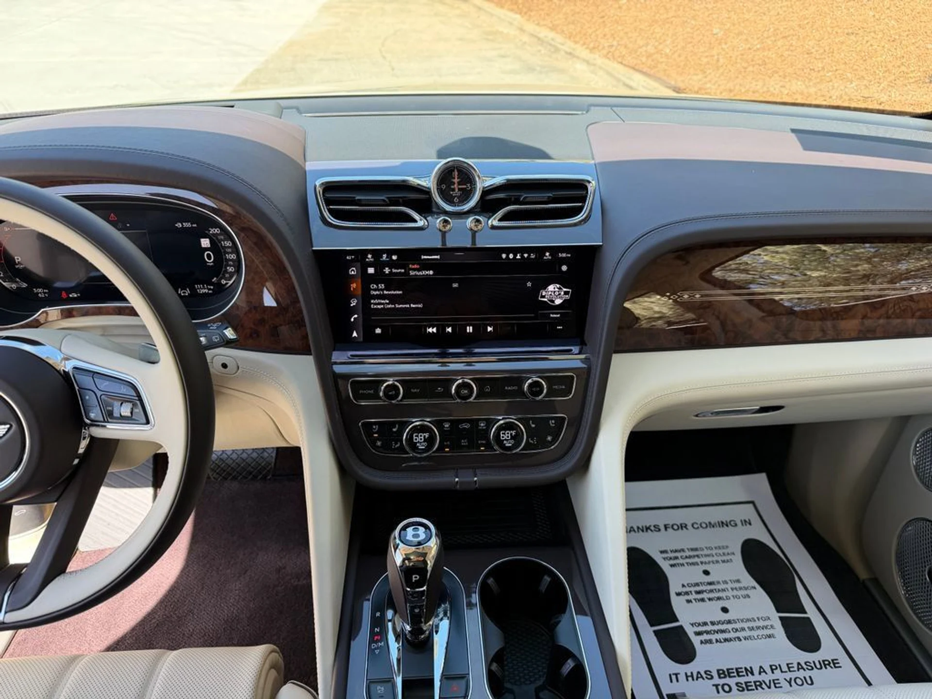 mph003_2572558310_24f9c49a49d946d2bdee3db82d916707_4202768e84