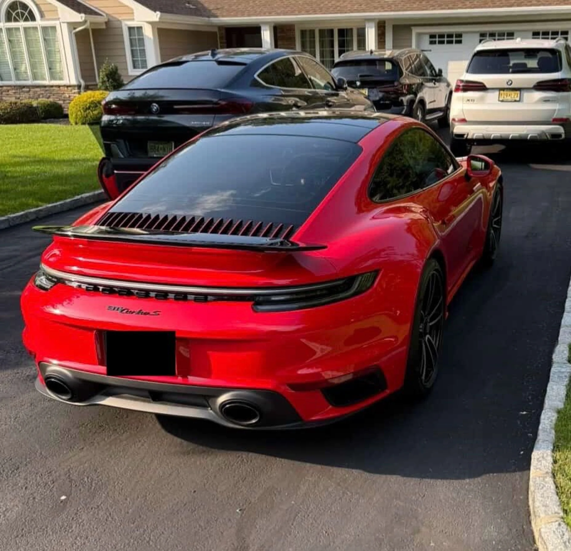 mph003_2581038468_Used_2021_Porsche_911_Turbo_S_1761947585_34fec820f2