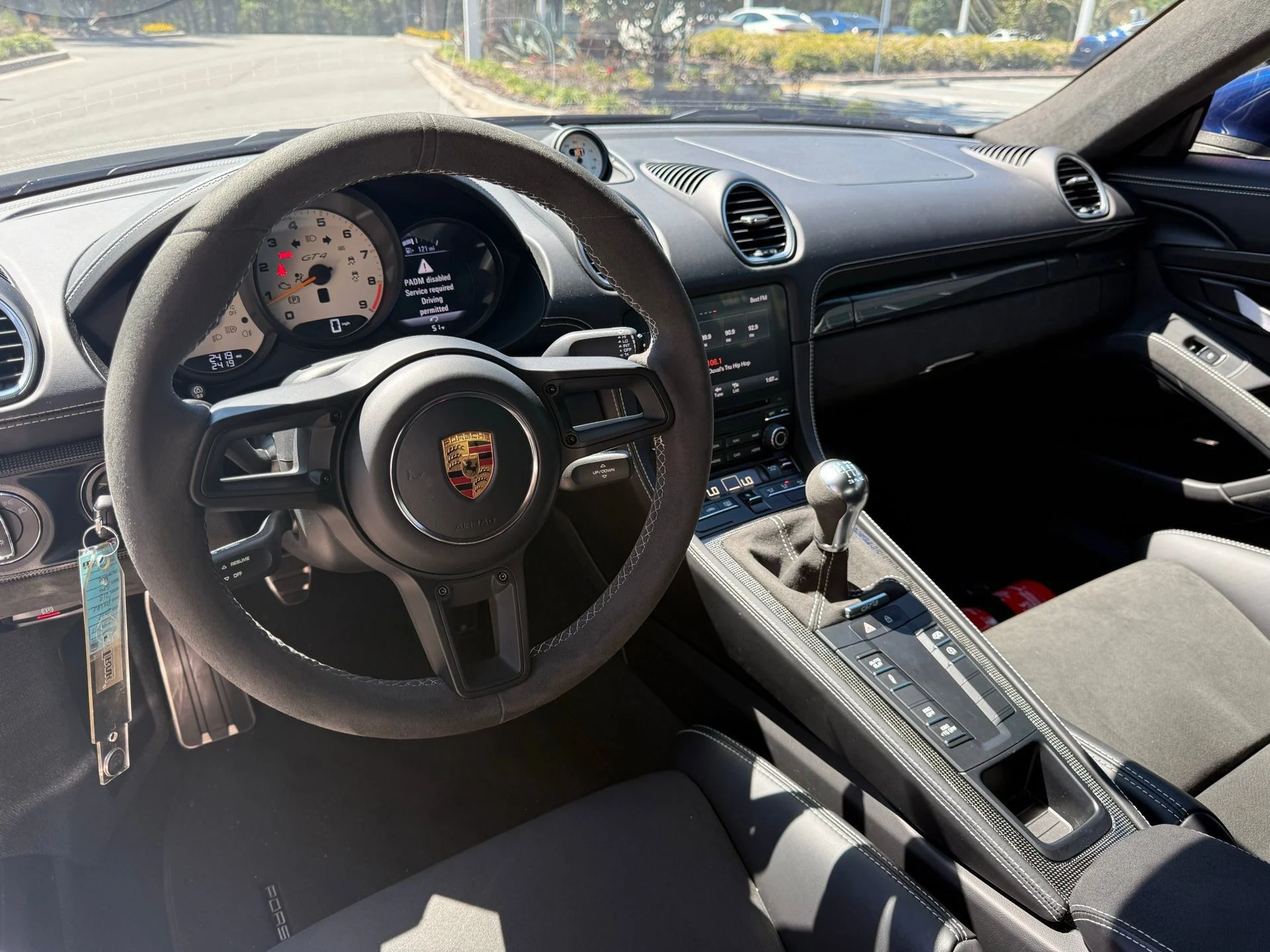 mph003_2582489589_2502d7f640c844cda4a4cf10a86a54dd_de19941334