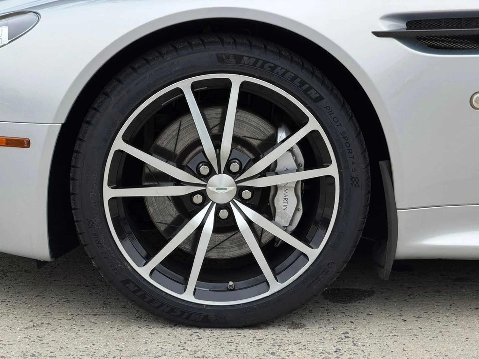 mph003_258782078_1f51e4fdfaeb47c1bc3fb81eadb0c688_9d9bb58284