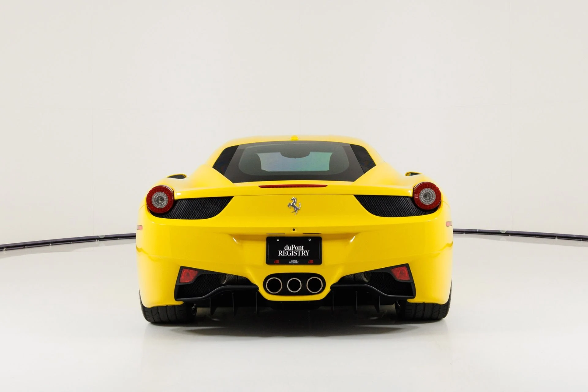 mph003_2595318439_Used_2011_Ferrari_458_Italia_1779137259_0191ff20de