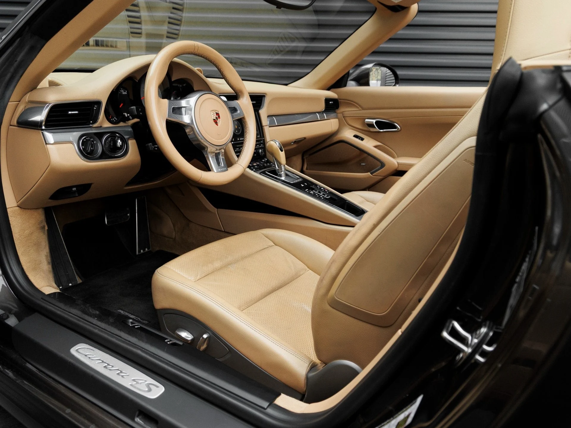 mph003_2595755004_4_2e7253f998