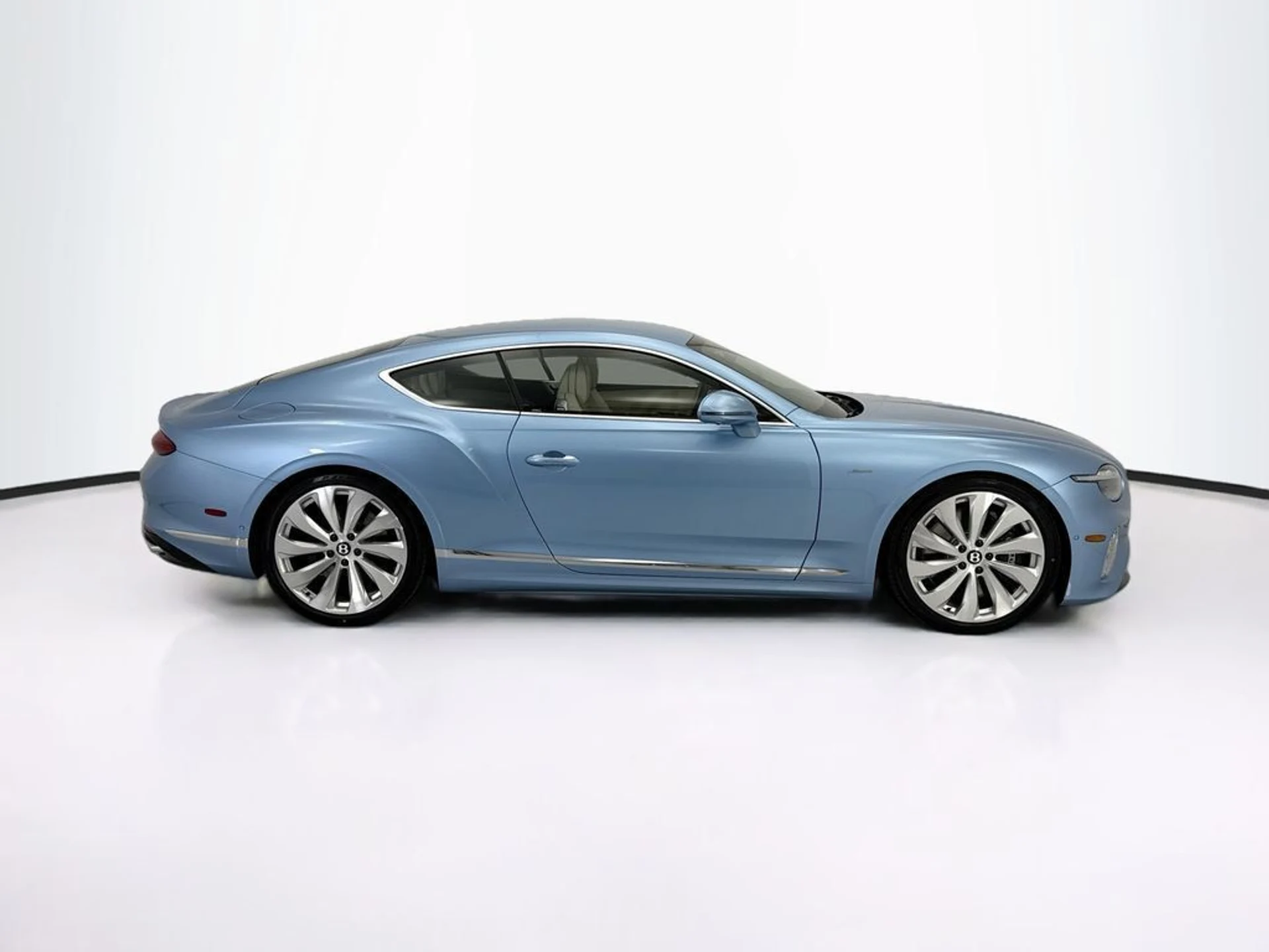 mph003_2596414472_new_2026_bentley_continental_gt_azure_8119_23011288_4_1024_2bdc6e5863