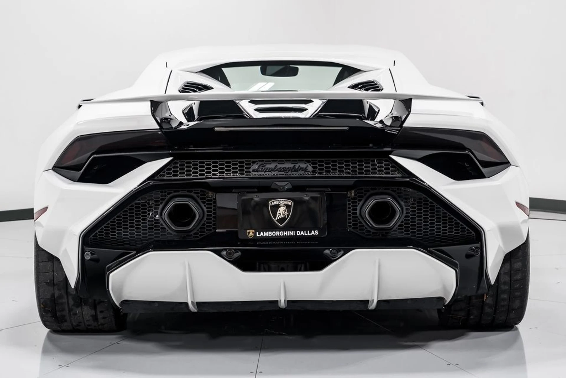 mph003_2596644117_01940f358cf817e32f75a7d244a44e4ax_8919f62a9d