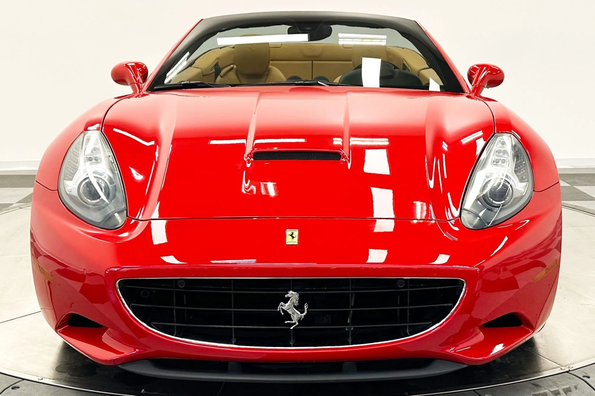 mph003_2602702121_Used_2013_Ferrari_California_Daytona_Seats_Forged_Wheels_Extended_Beige_Leather_1771614841_93a78d018f