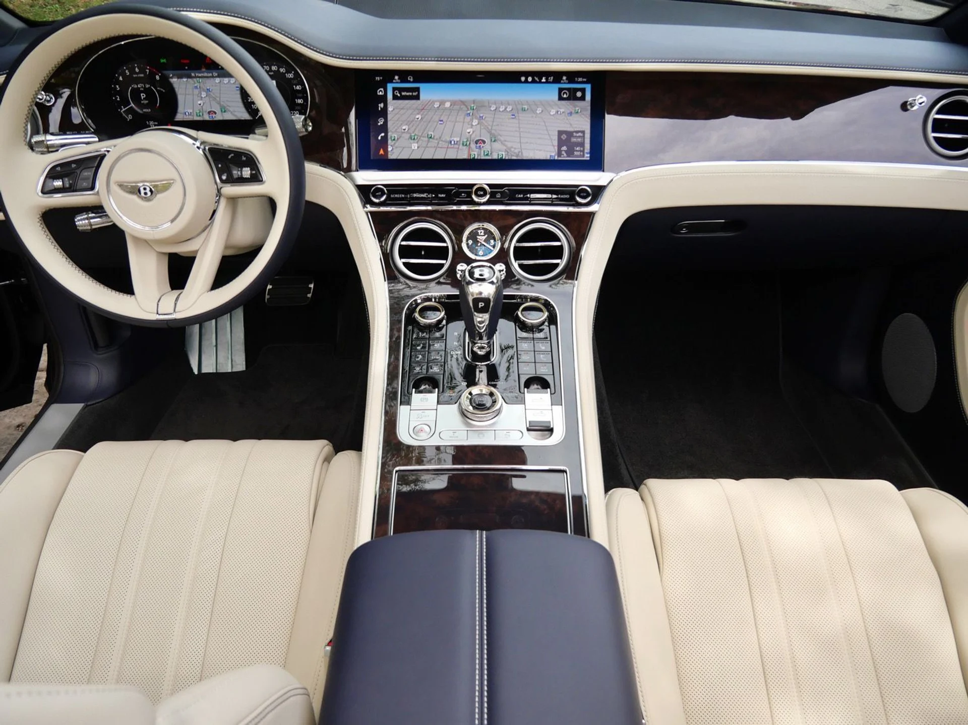 mph003_2606621894_e199b7dd66978c41b7c07747dd5f5e27x_4202d5c93c