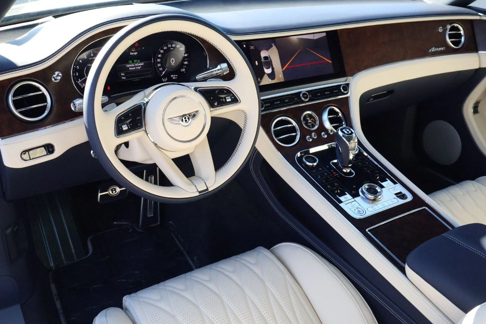 mph003_2607772994_c9c7934c1f2cab83e338fa0566fb36efx_3342f36412