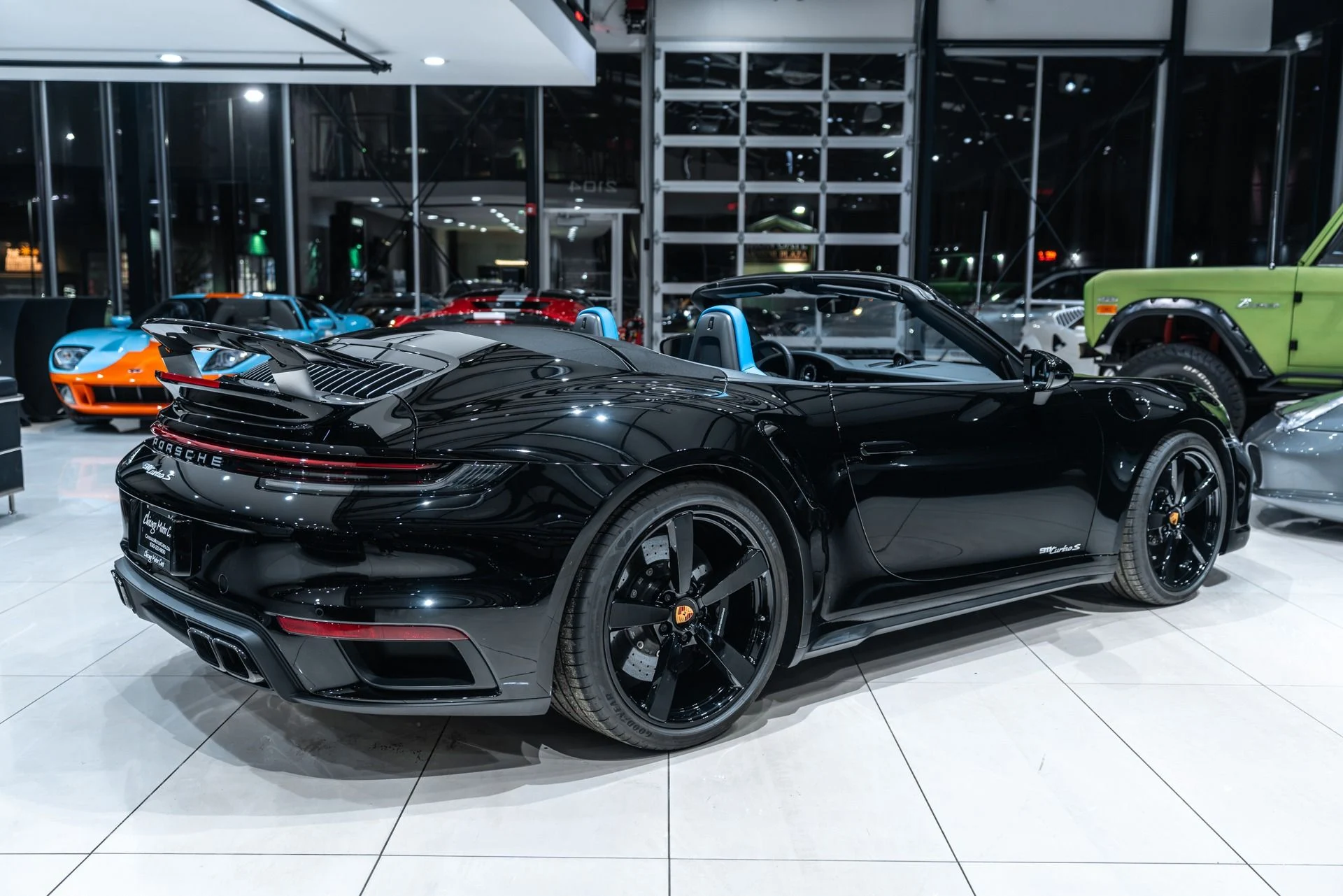 mph003_2608602707_11198_p4_l_08775ccafb